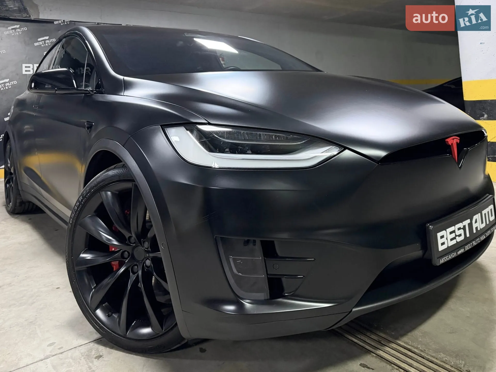 Tesla Model X, 2020
