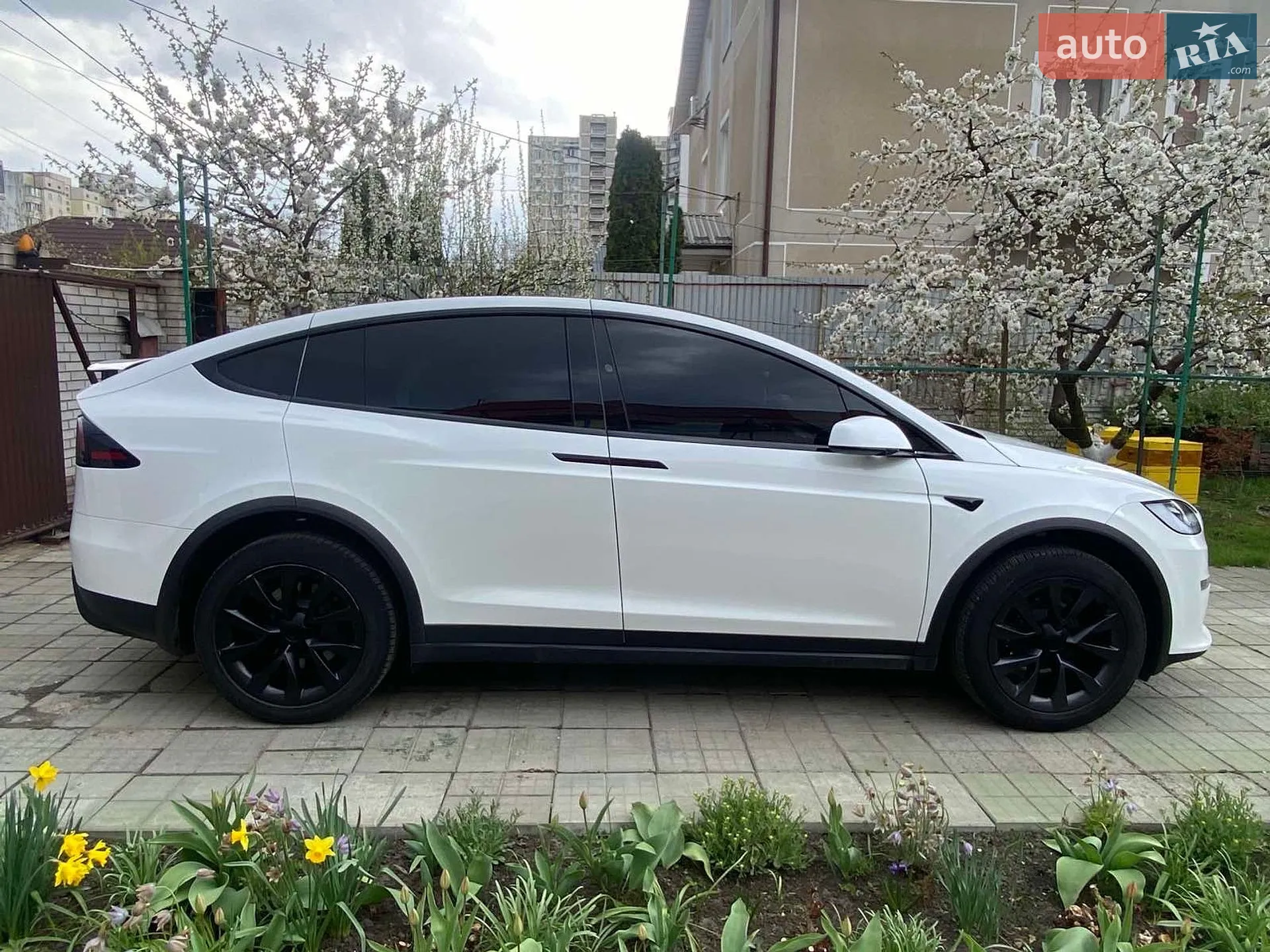 Tesla Model X, 2023