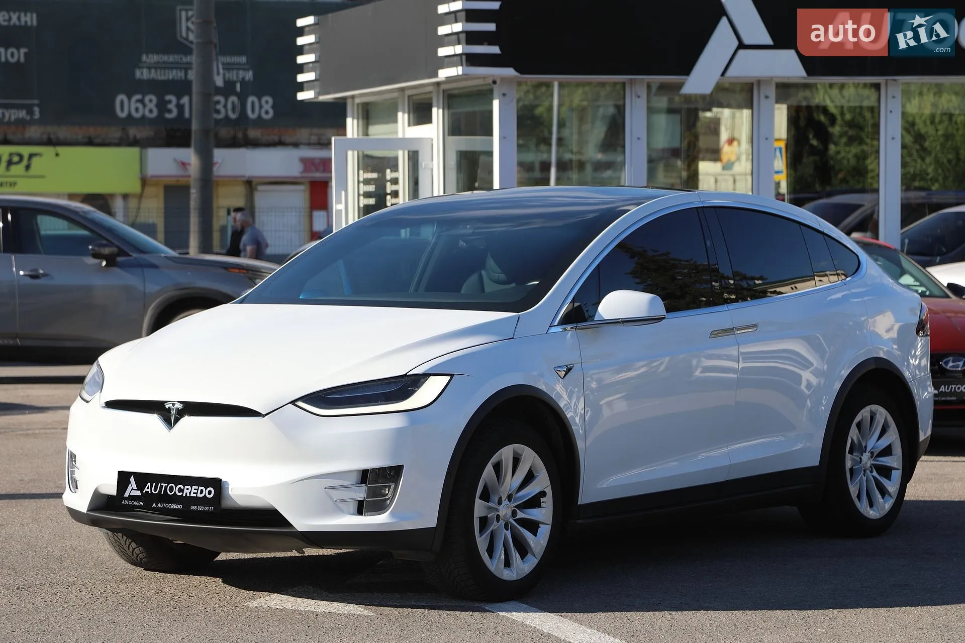 Tesla Model X, 2019