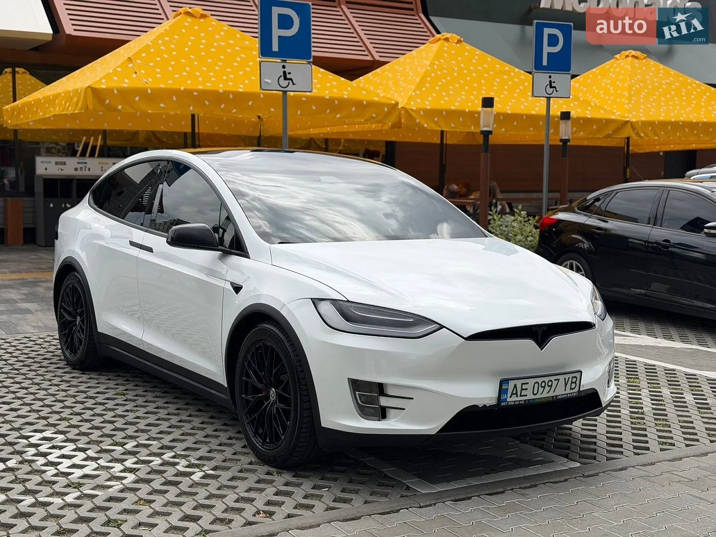 Tesla Model X, 2019