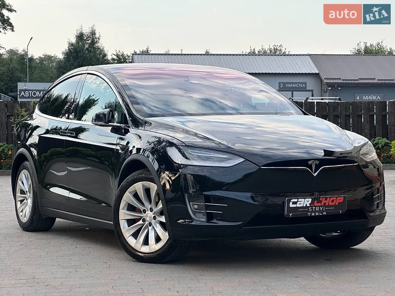 Tesla Model X, 2019
