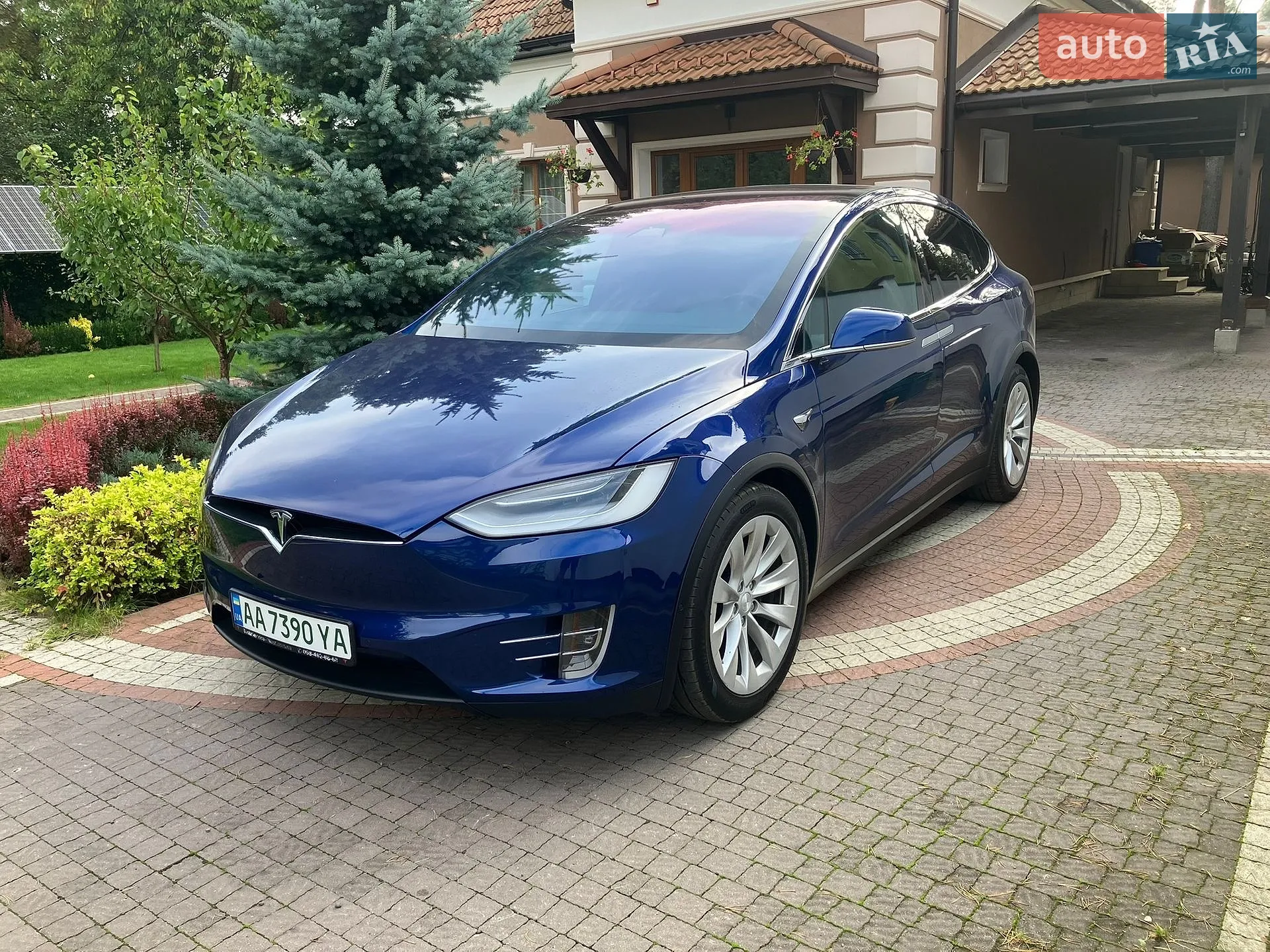 Tesla Model X, 2019