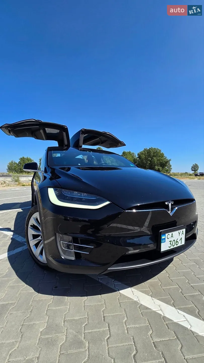 Tesla Model X, 2018