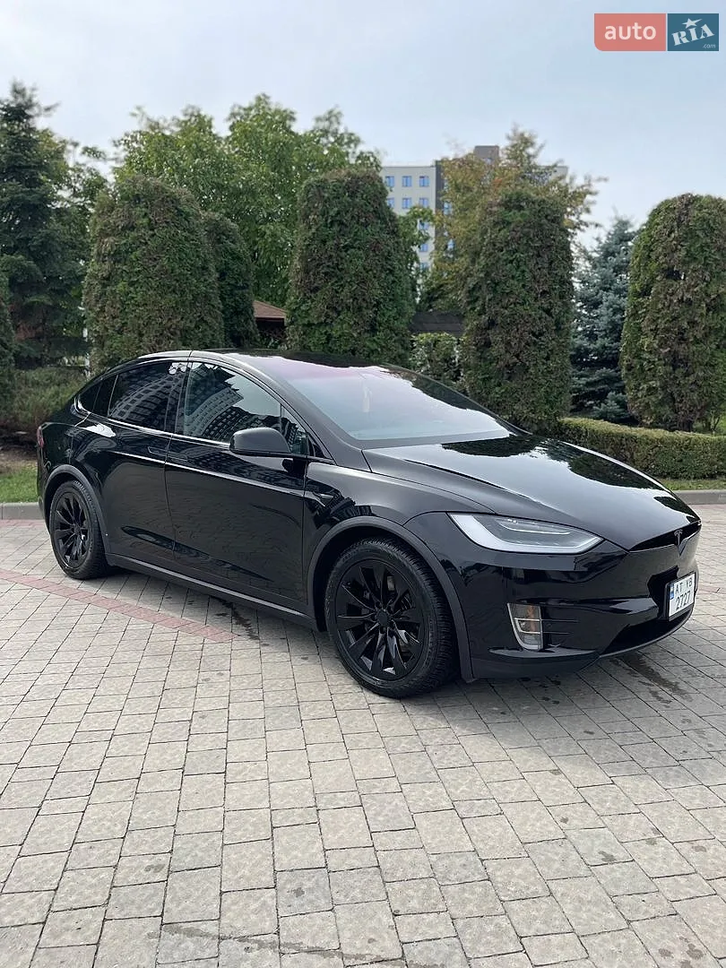 Tesla Model X, 2019