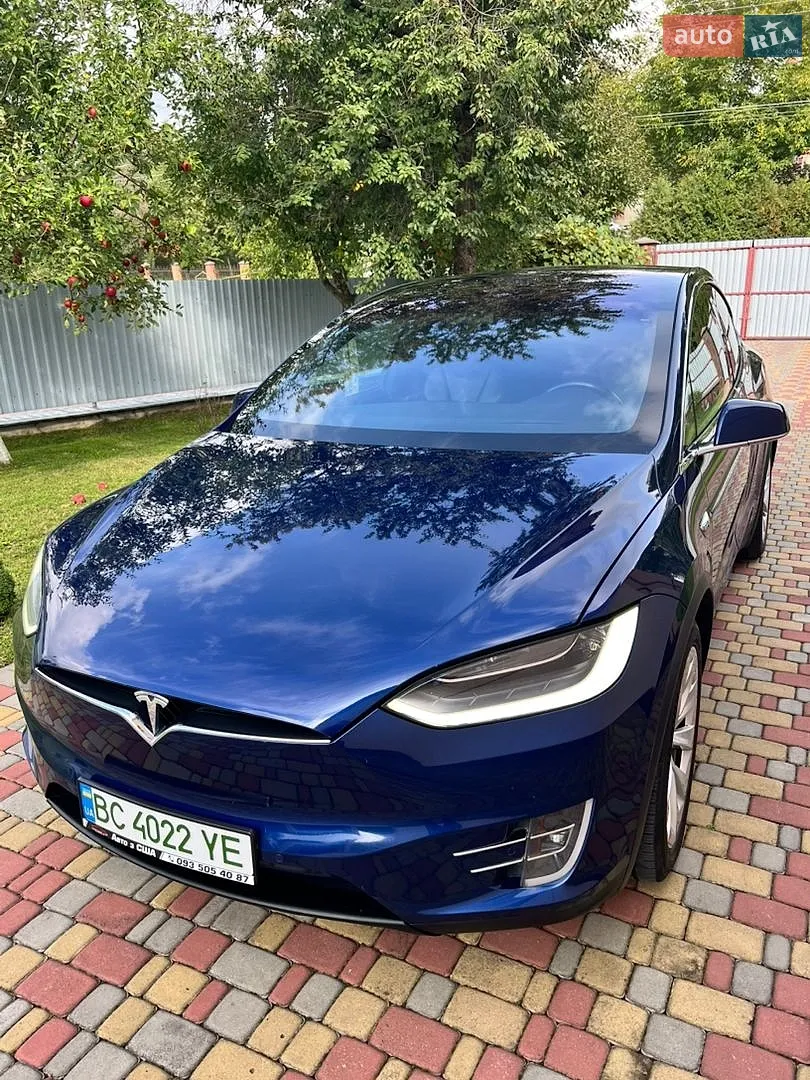 Tesla Model X, 2018