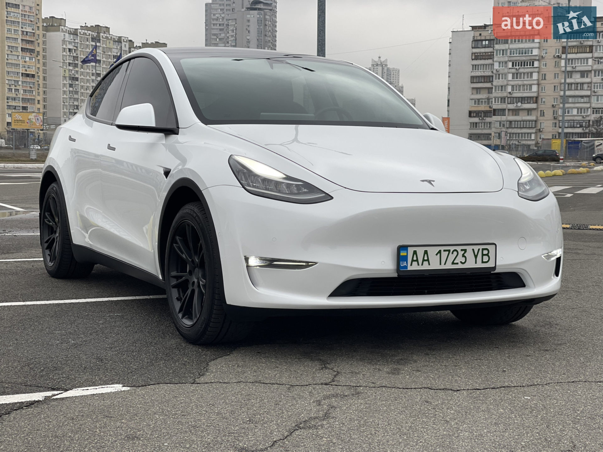 Tesla Model Y, 2020
