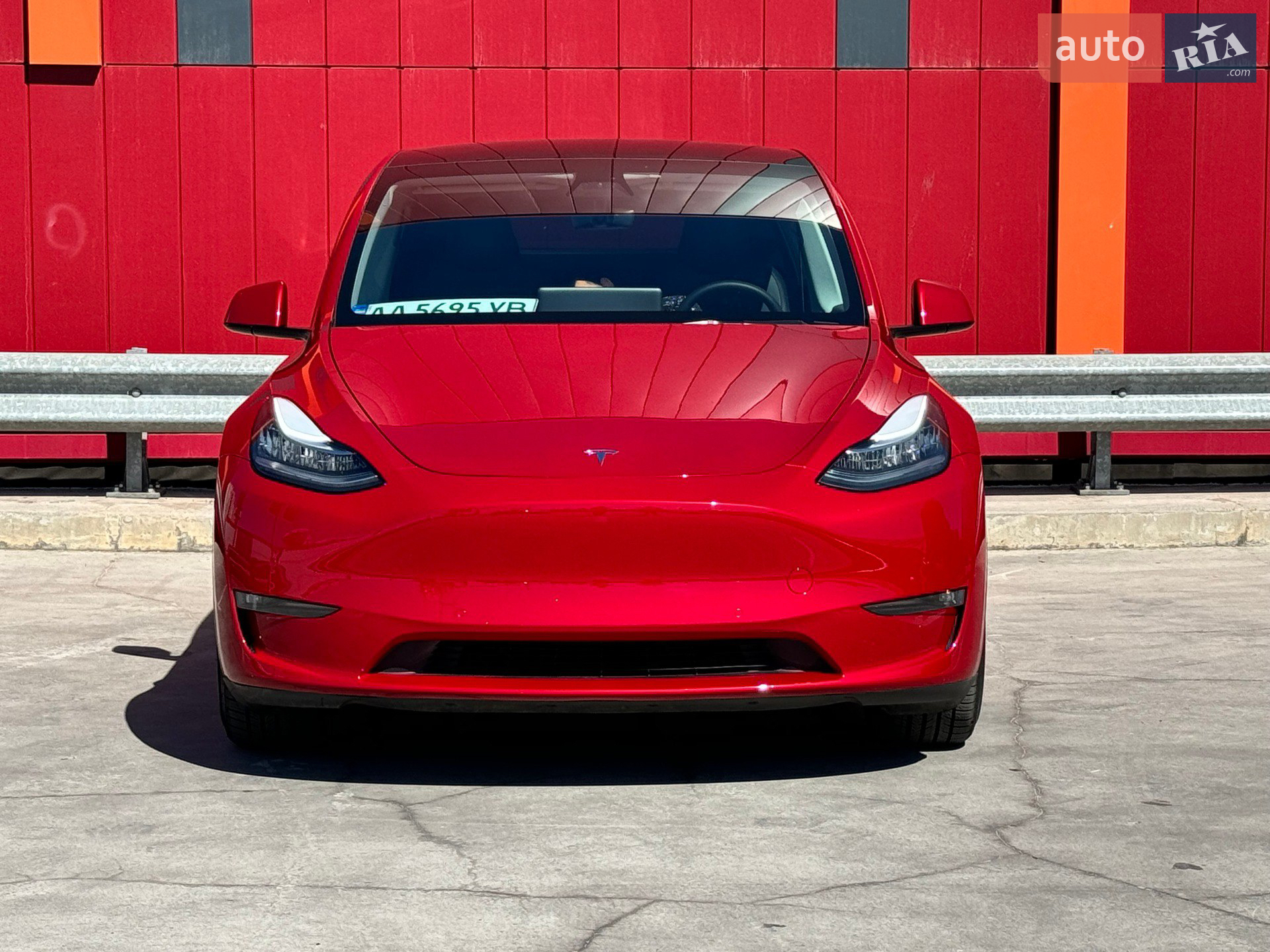 Tesla Model Y, 2021