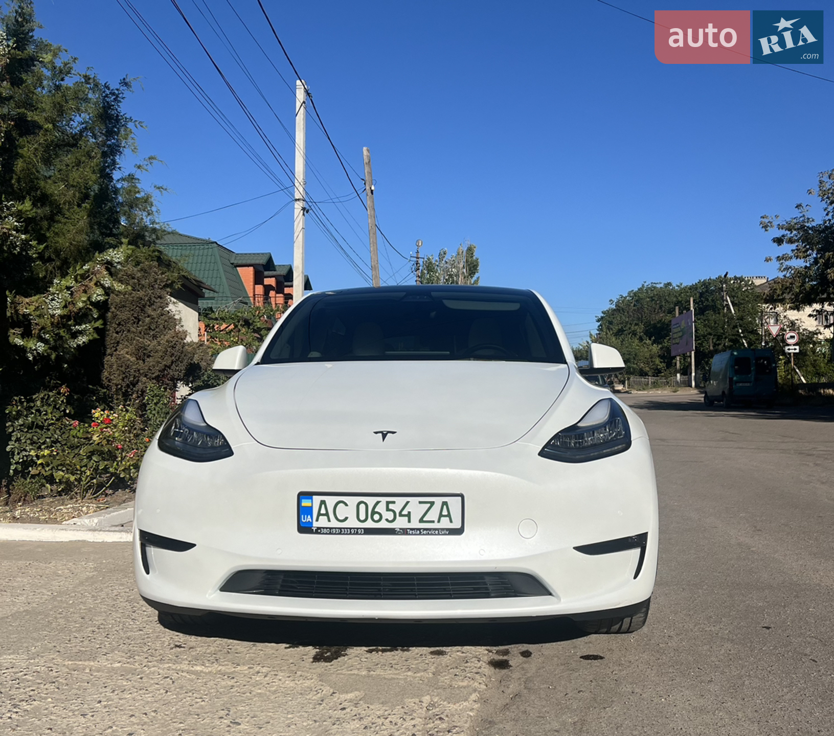 Tesla Model Y, 2022