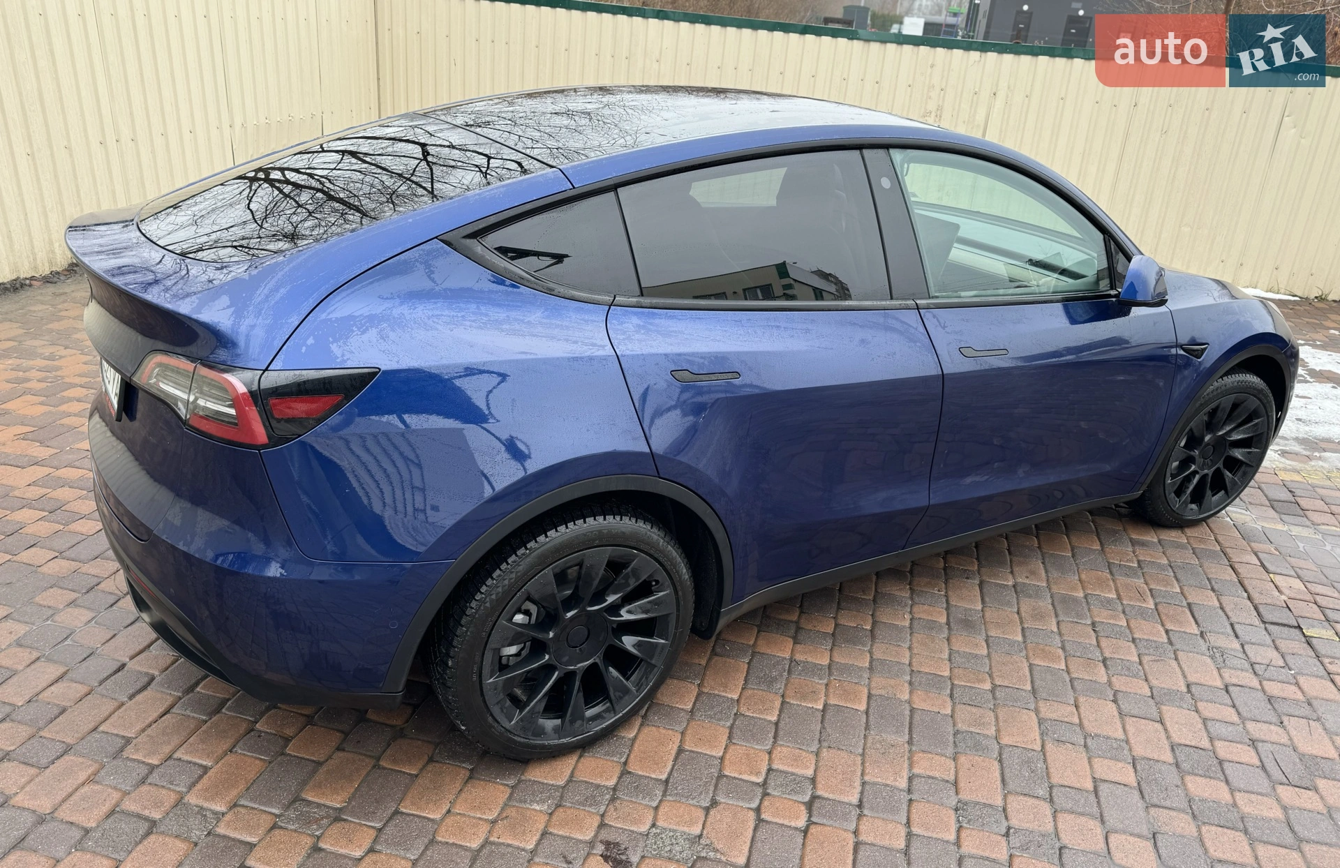 Tesla Model Y, 2021