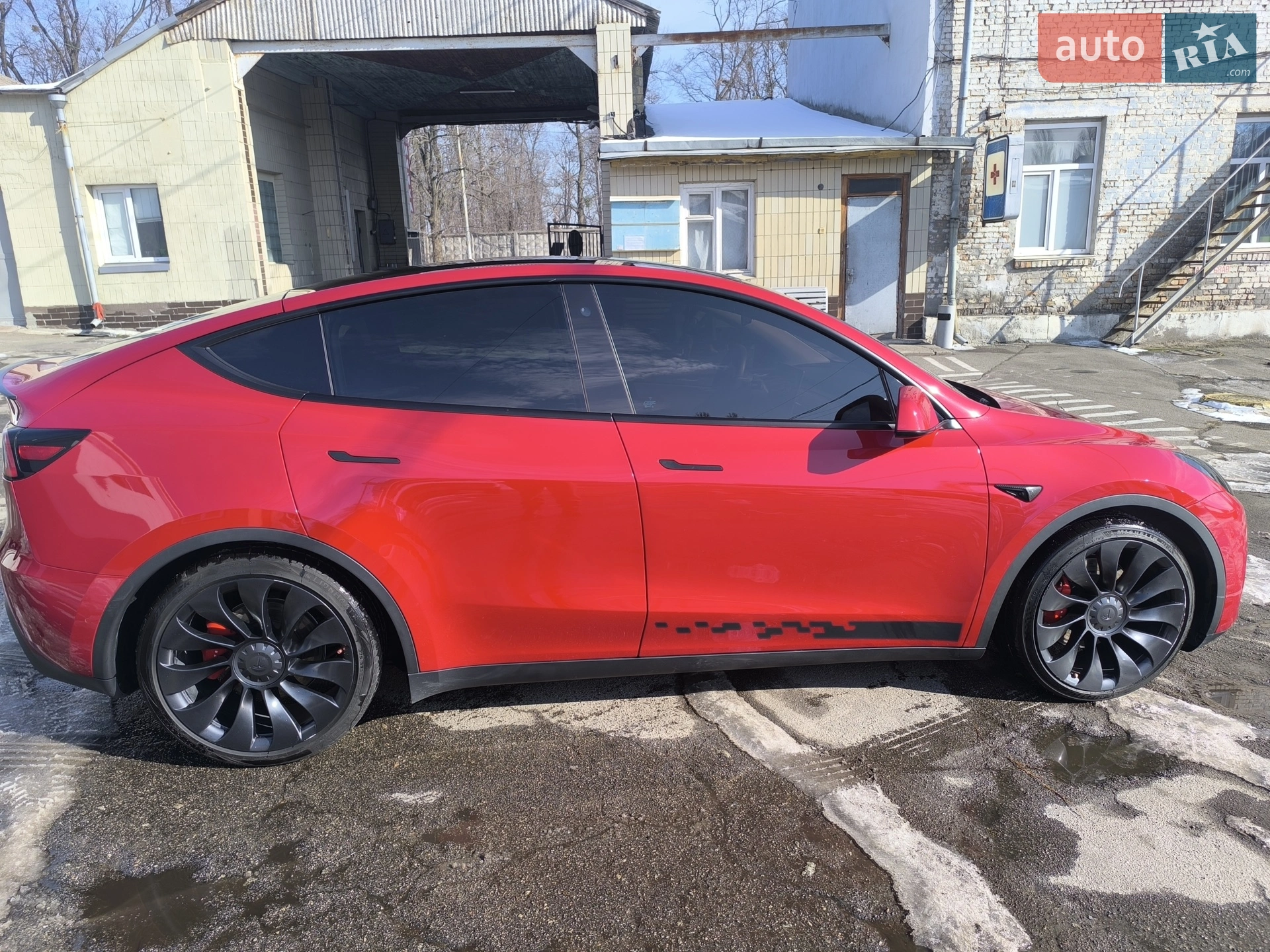 Tesla Model Y, 2022