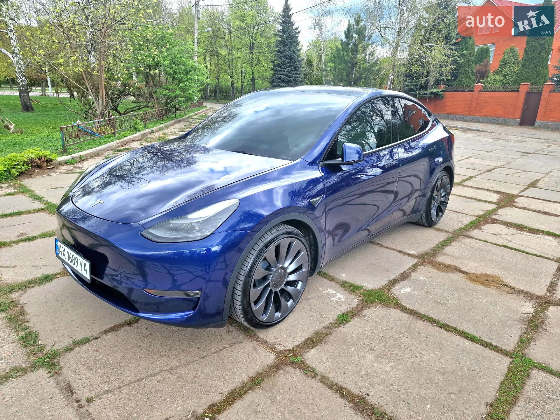 Tesla Model Y, 2022