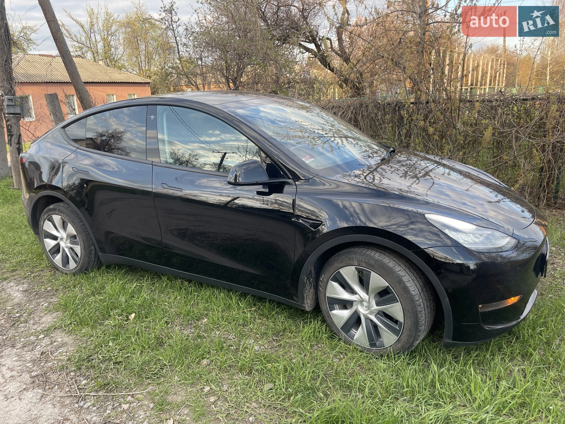 Tesla Model Y, 2021