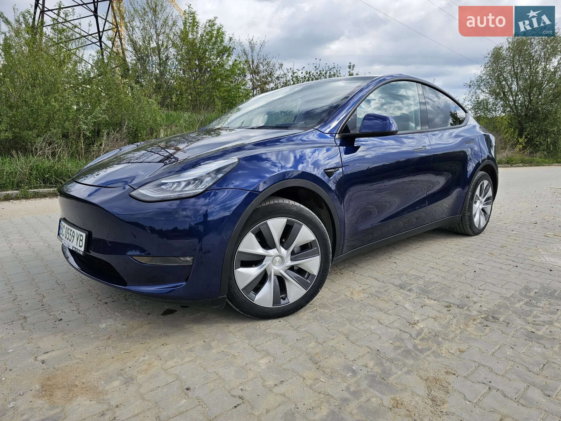Tesla Model Y, 2022