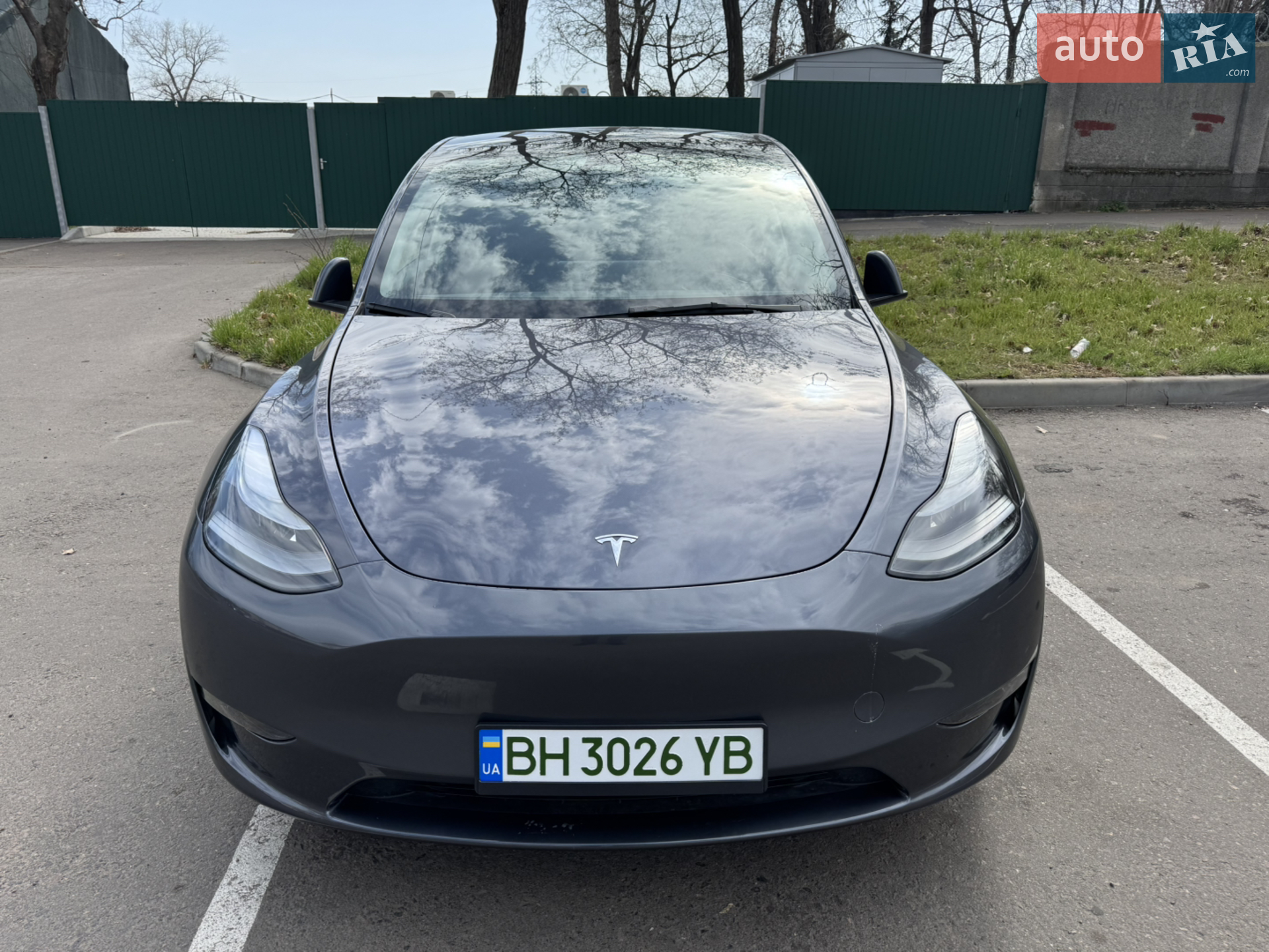 Tesla Model Y, 2023