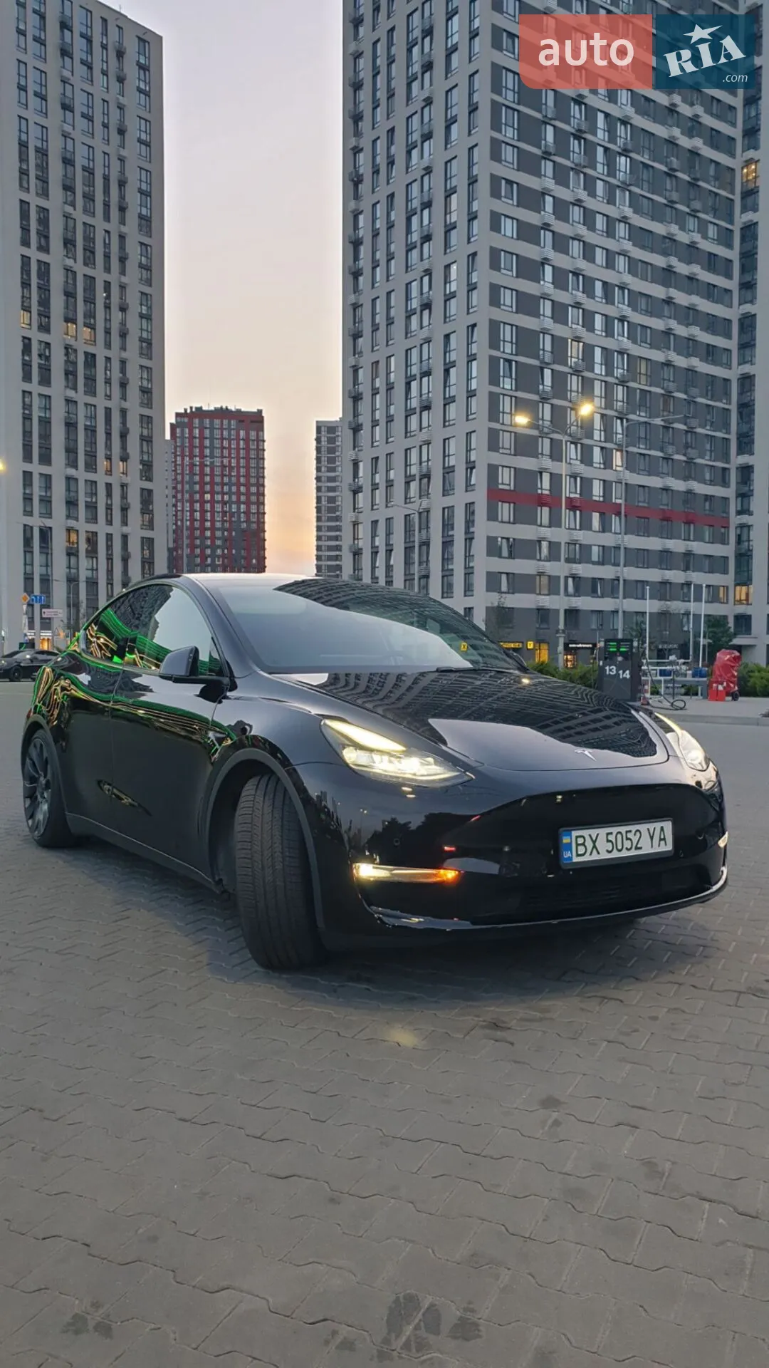 Tesla Model Y, 2021