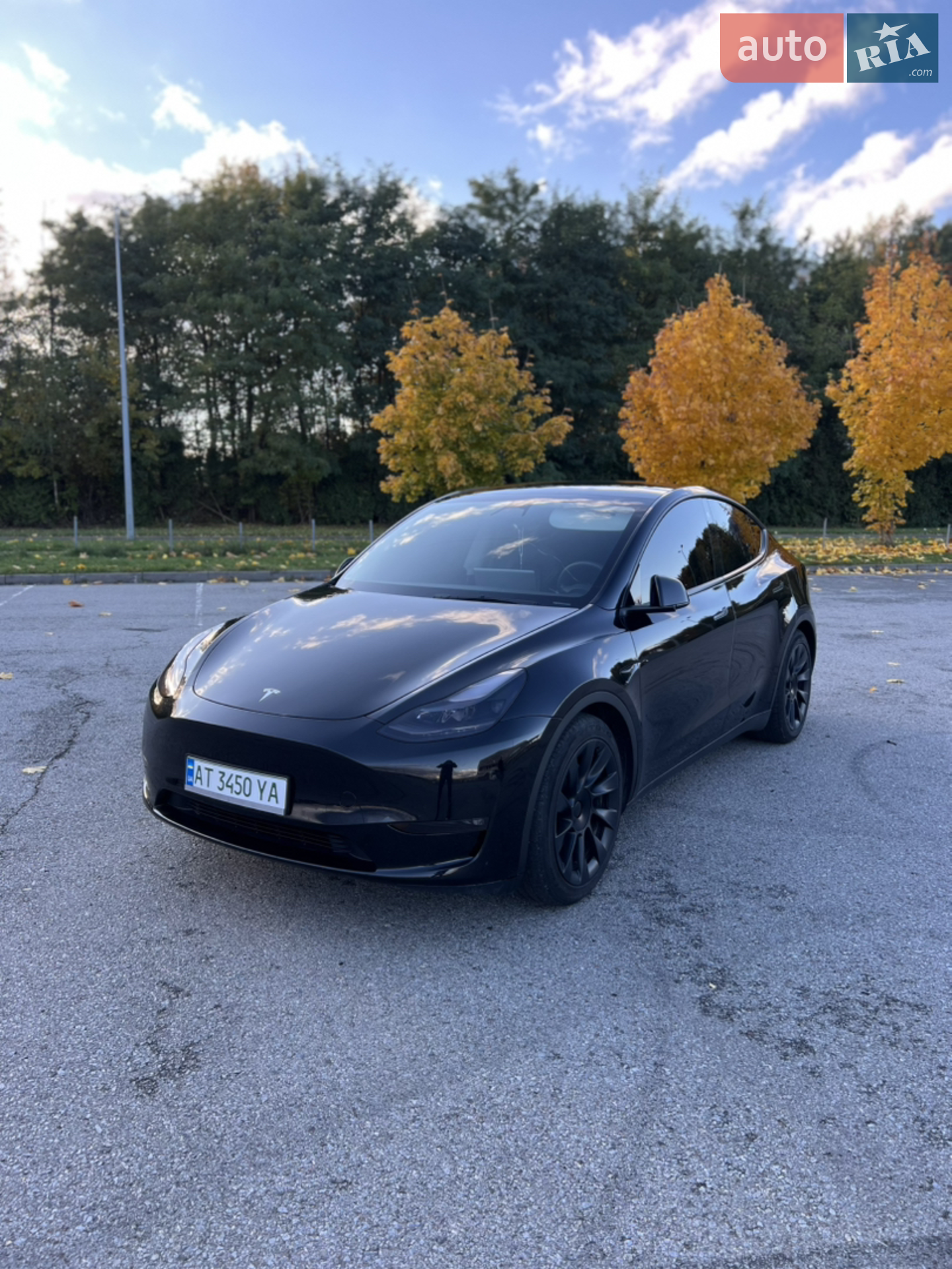 Tesla Model Y, 2023