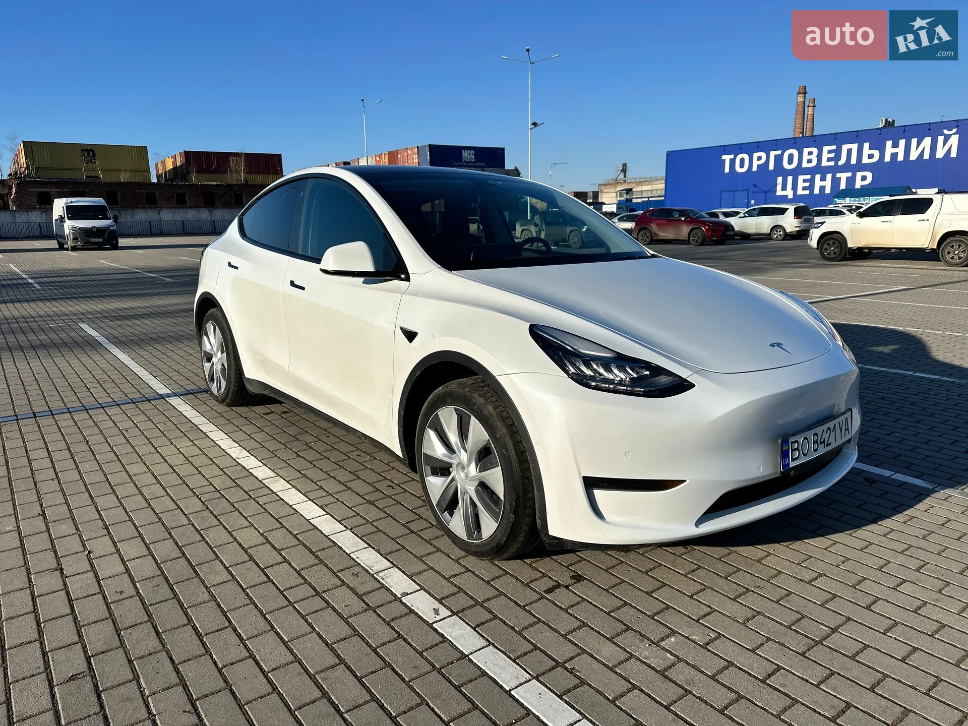 Tesla Model Y, 2022