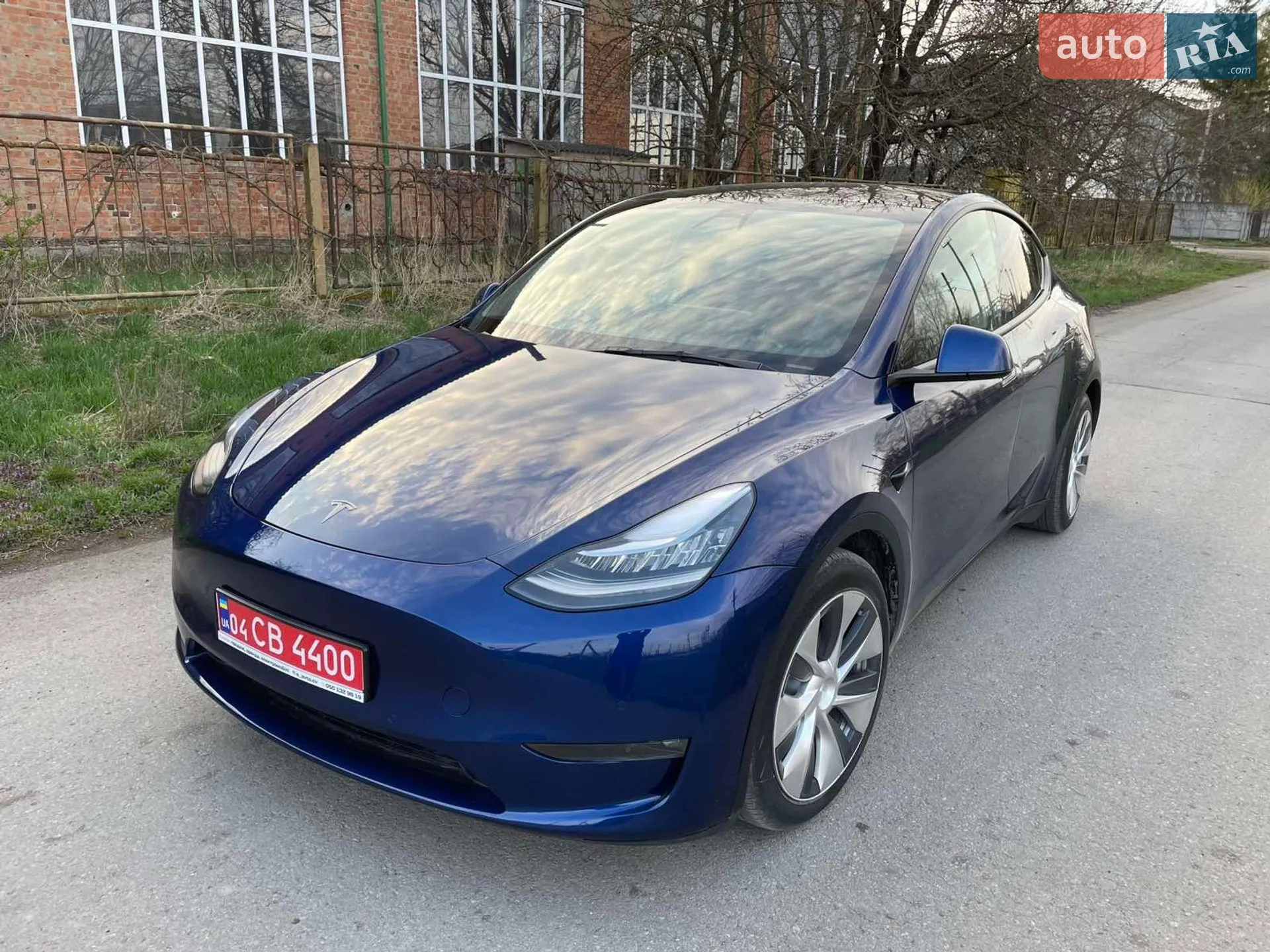 Tesla Model Y, 2022