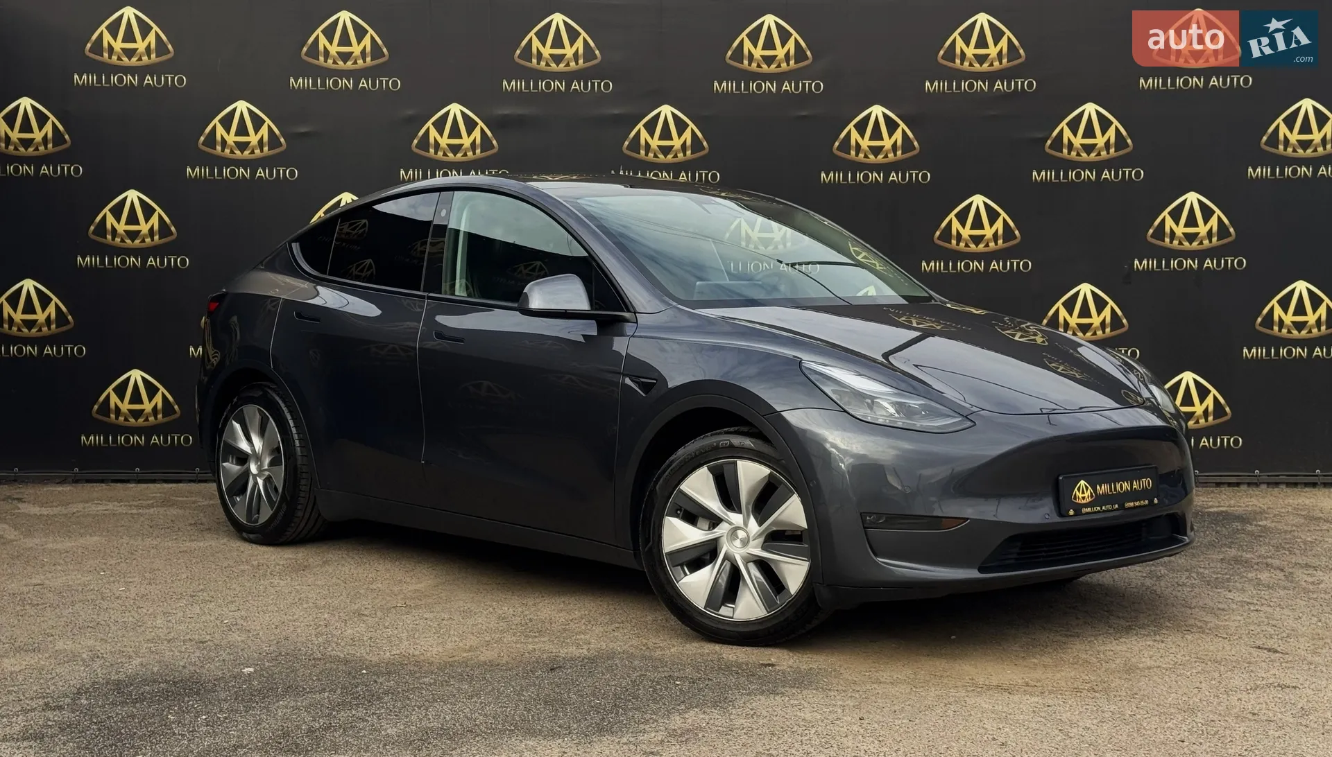 Tesla Model Y, 2020