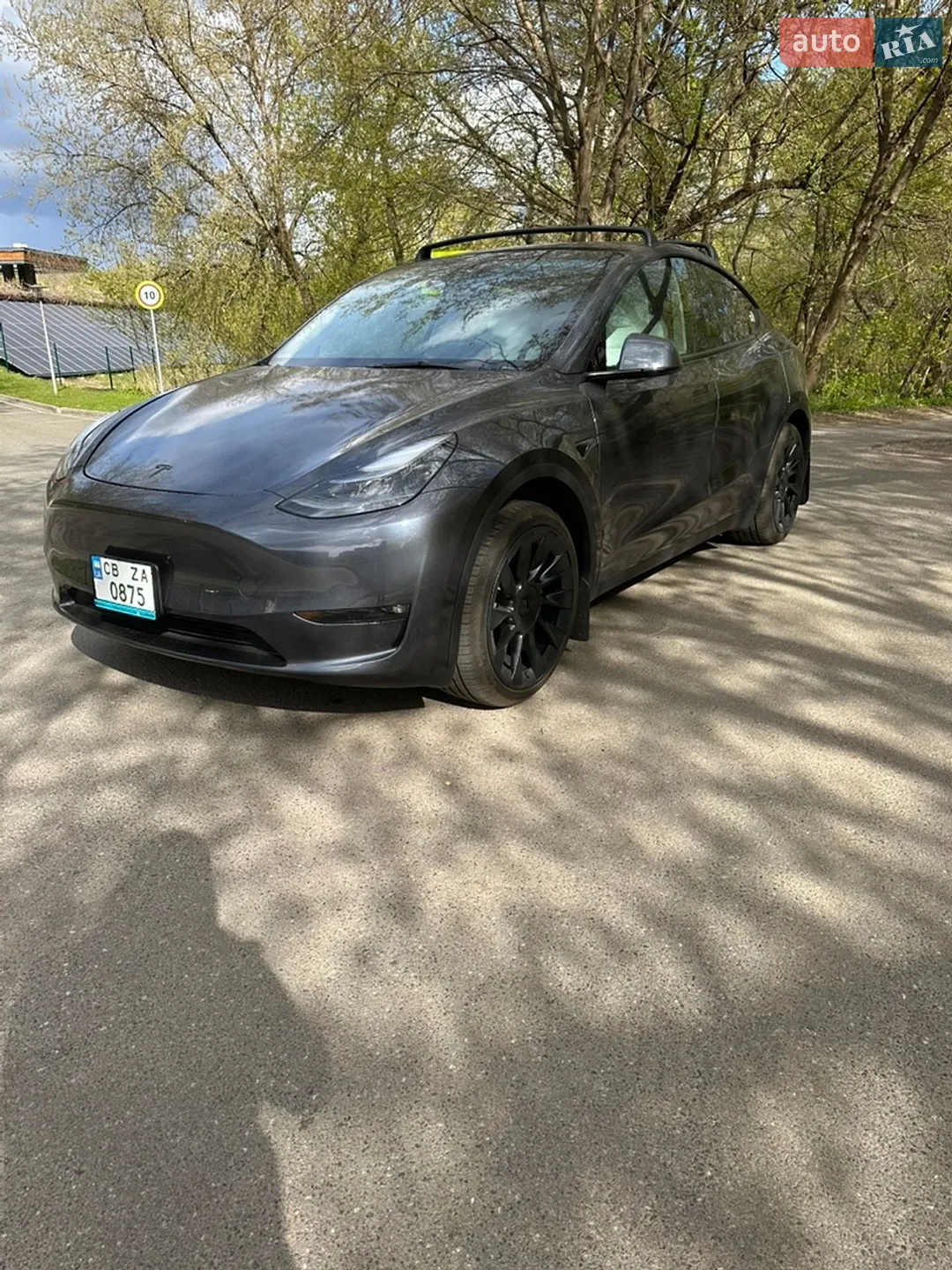 Tesla Model Y, 2023