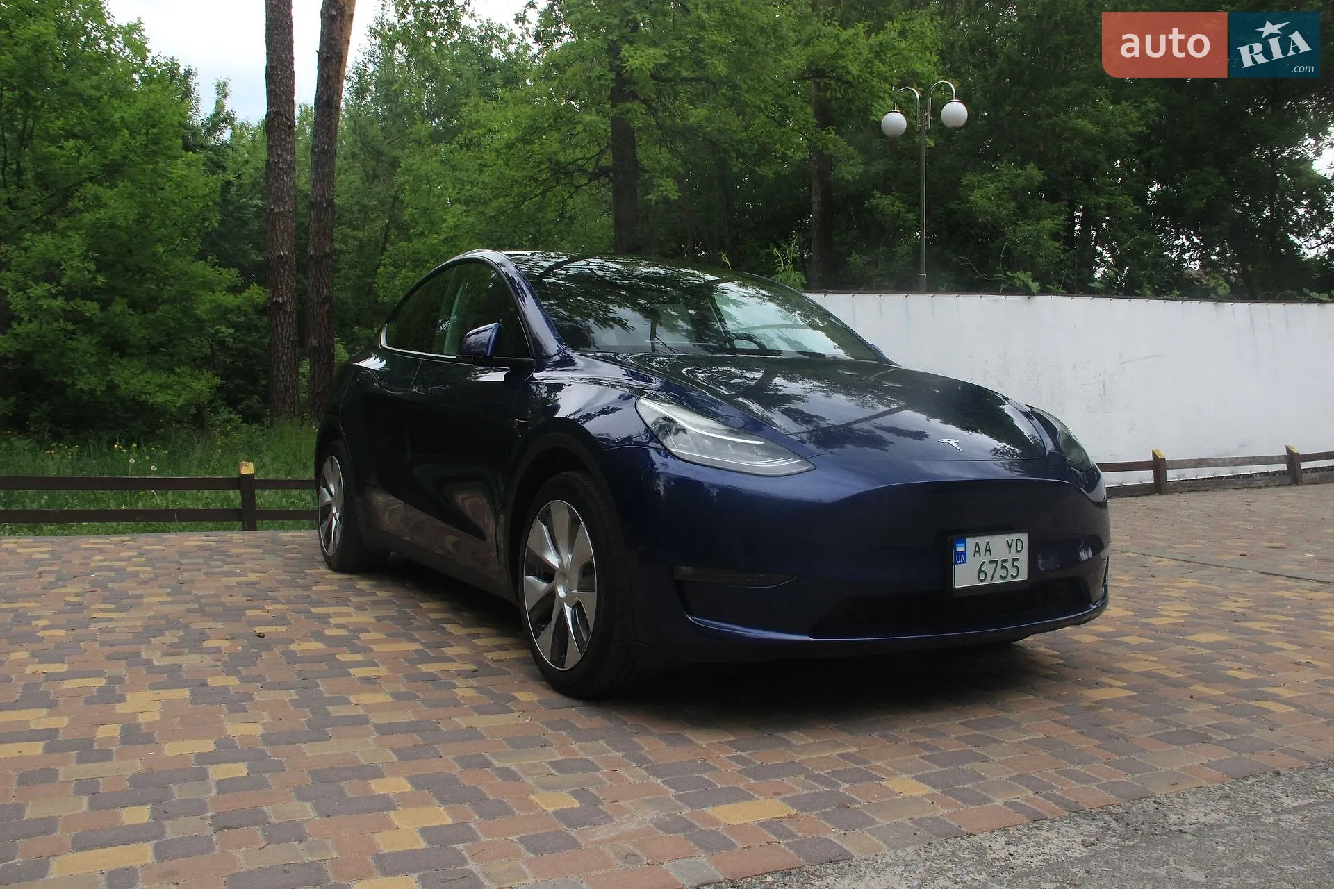 Tesla Model Y, 2022