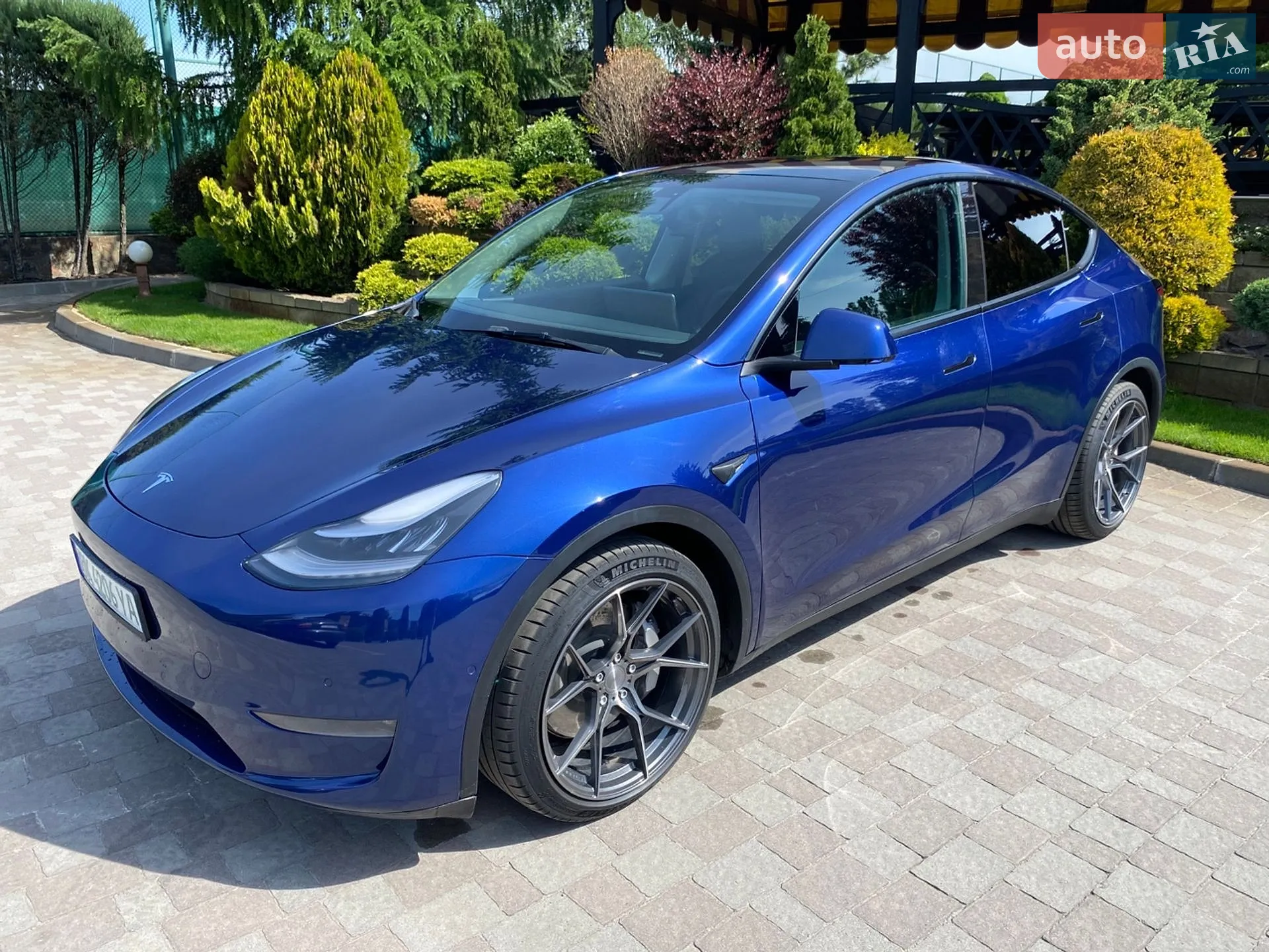 Tesla Model Y, 2022