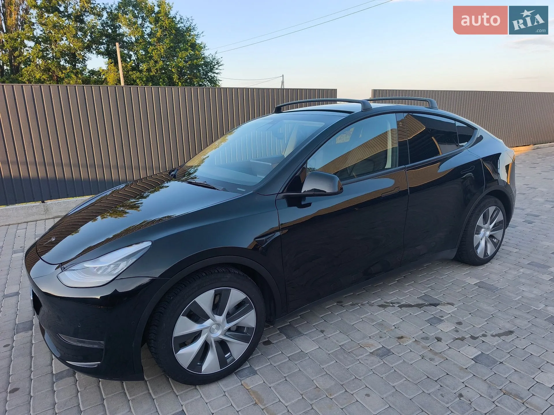 Tesla Model Y, 2022