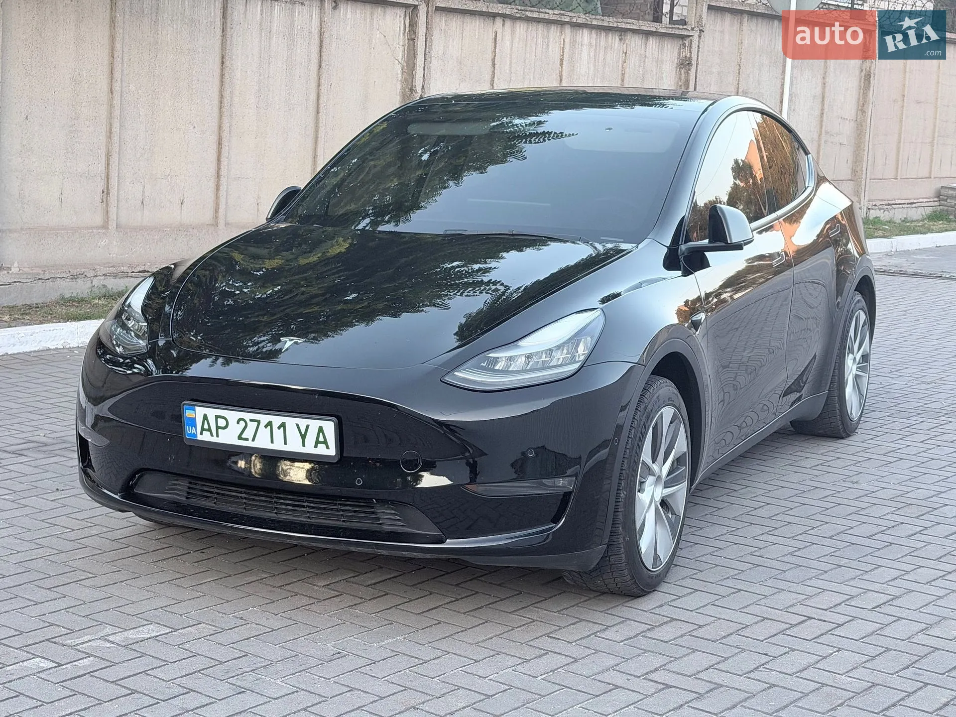 Tesla Model Y, 2021