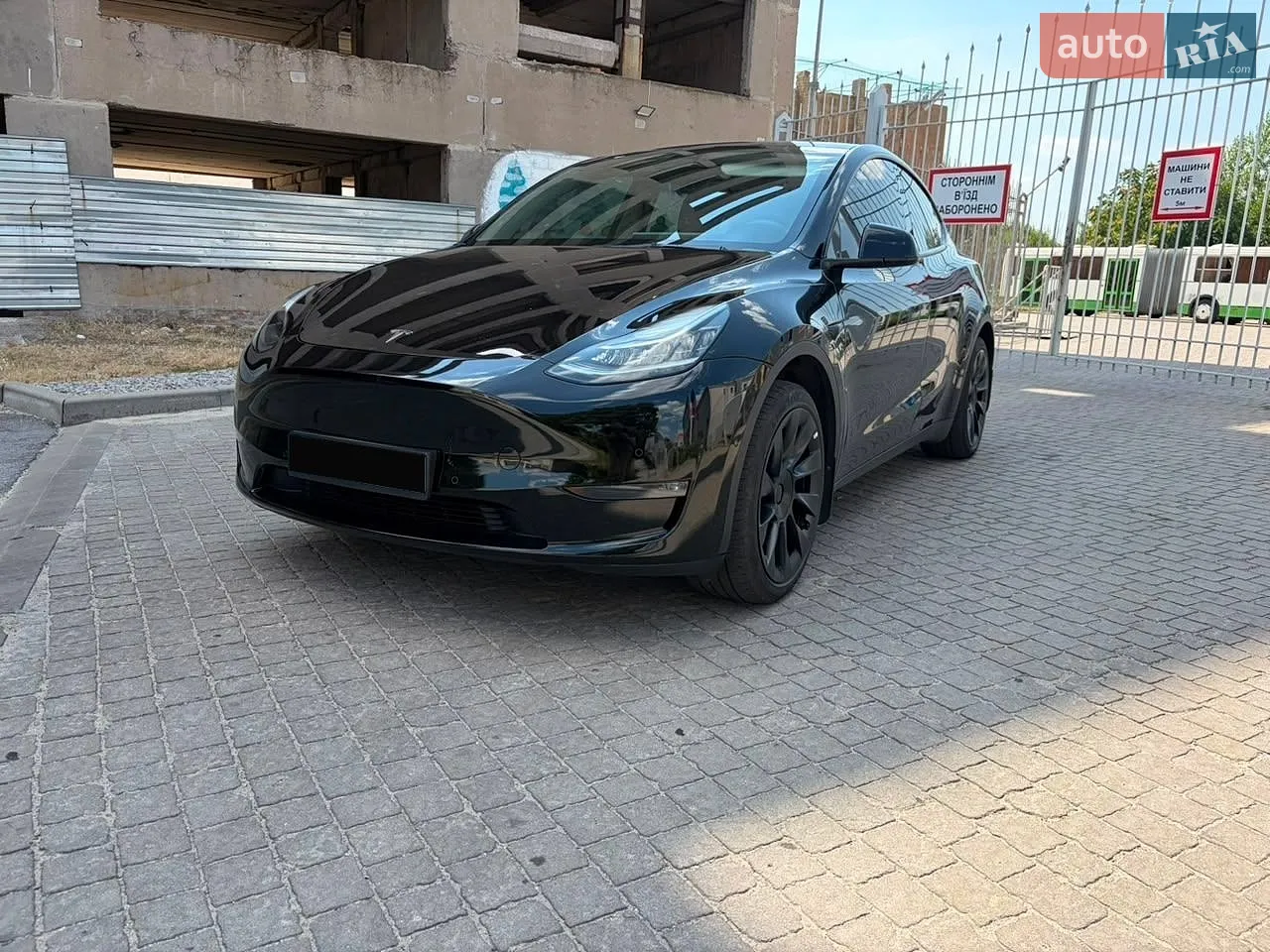 Tesla Model Y, 2022