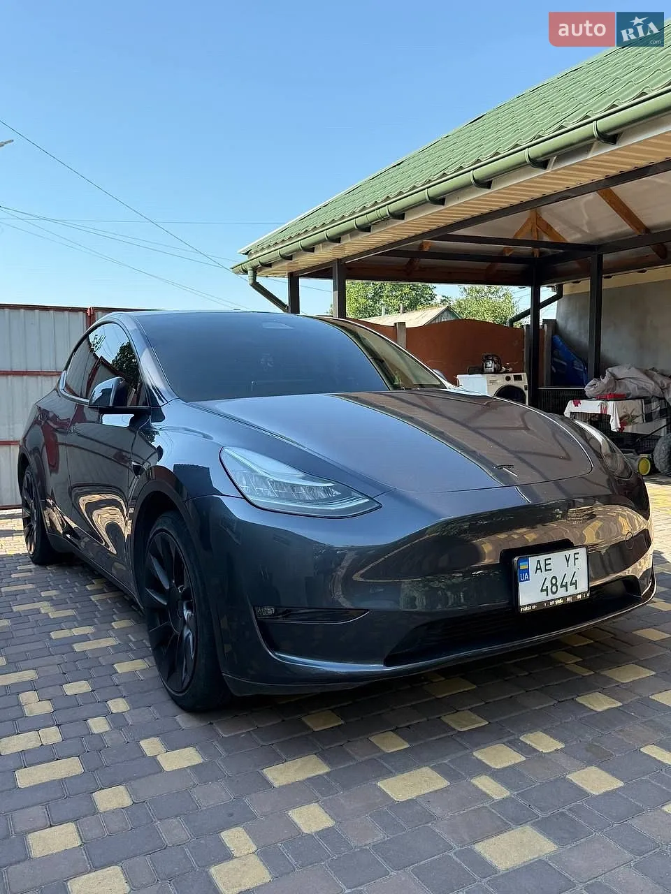 Tesla Model Y, 2022