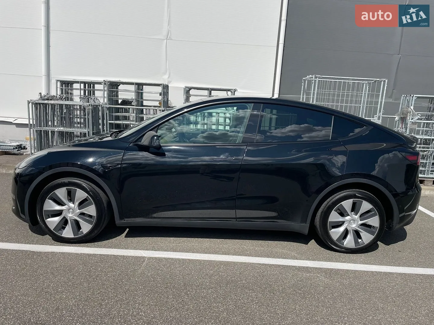 Tesla Model Y, 2022