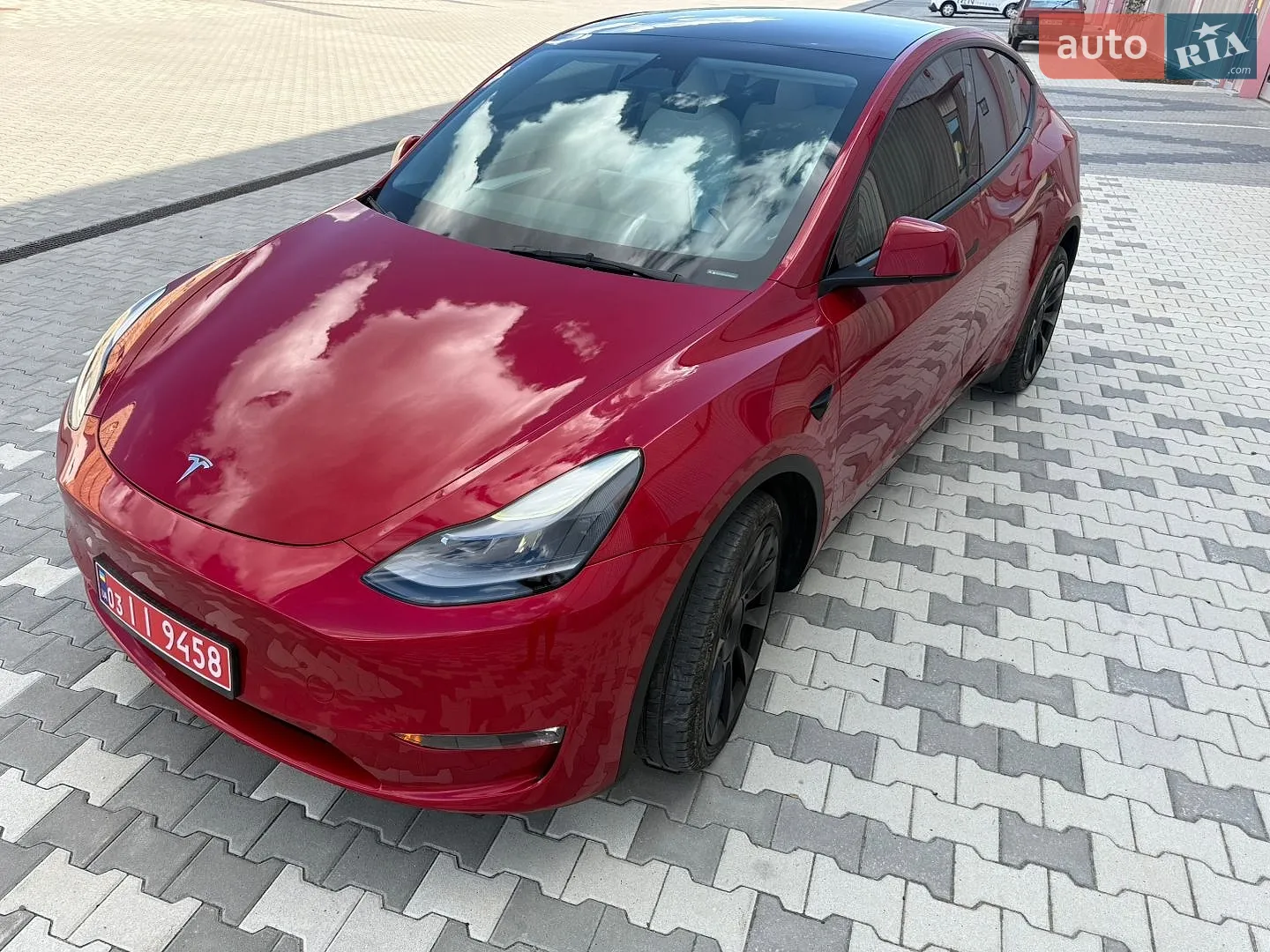 Tesla Model Y, 2023