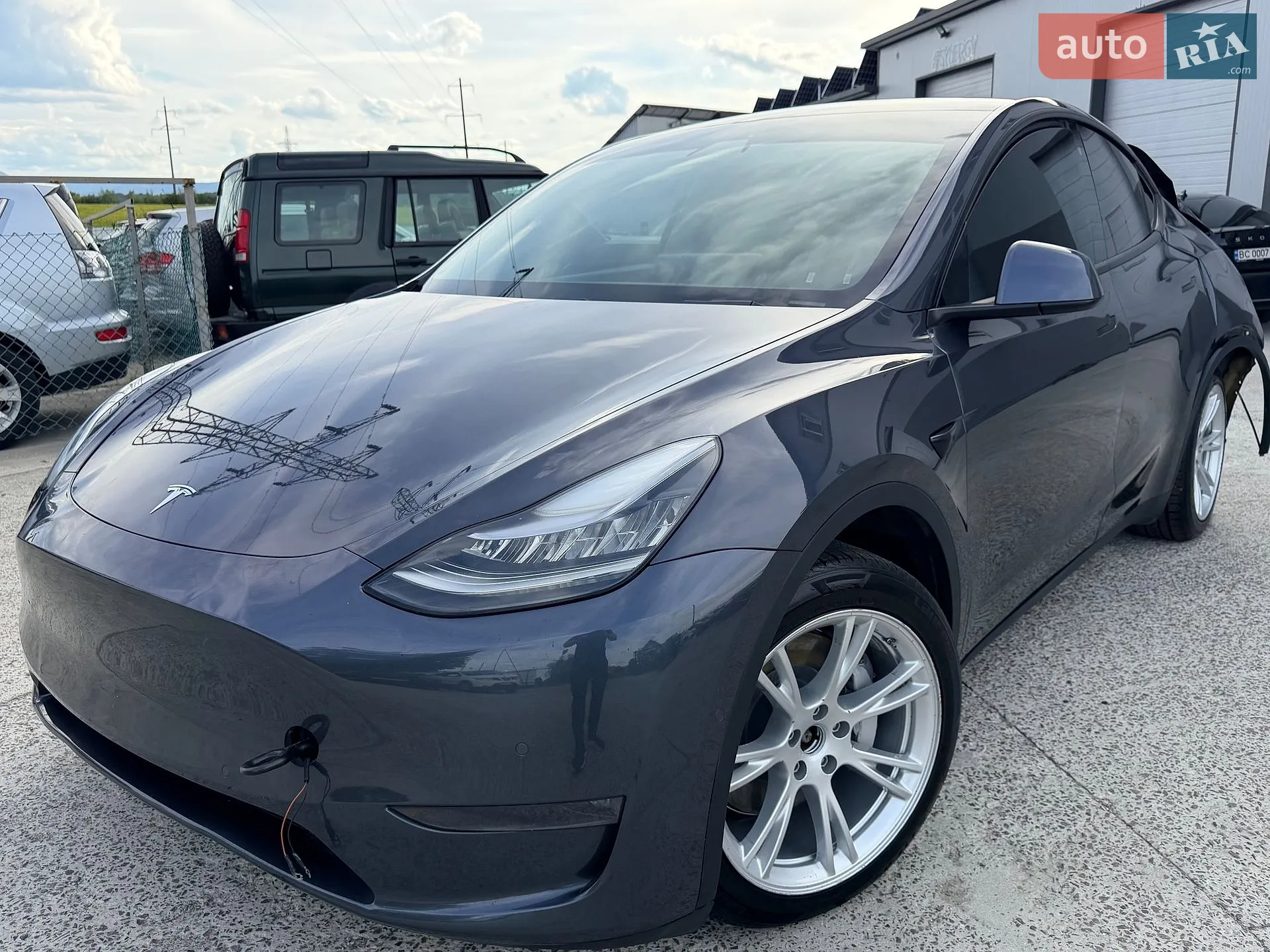 Tesla Model Y, 2021