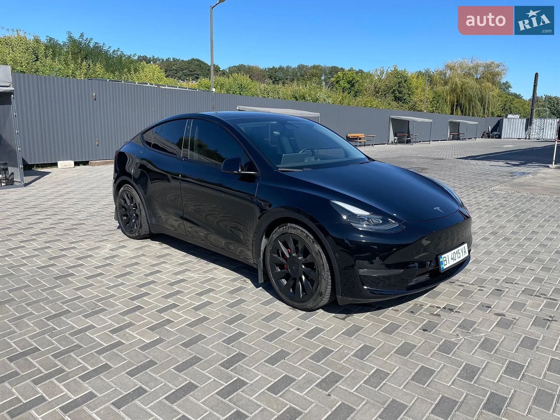 Tesla Model Y, 2022