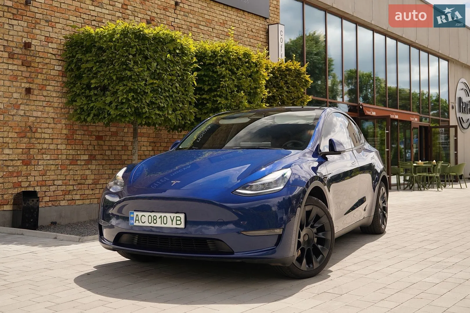 Tesla Model Y, 2022