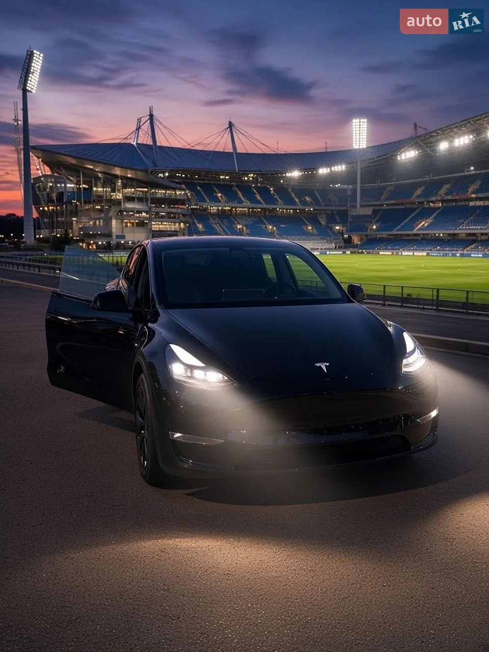 Tesla Model Y, 2022