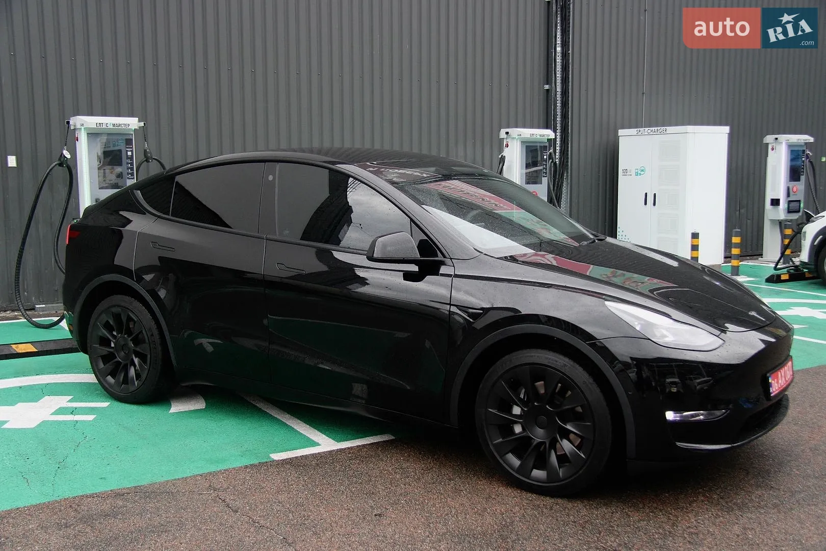 Tesla Model Y, 2021