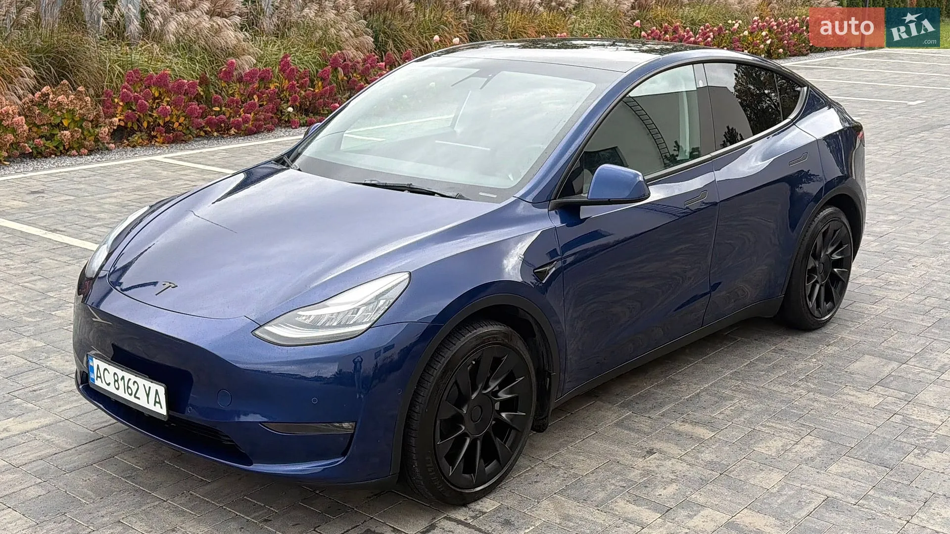 Tesla Model Y, 2021