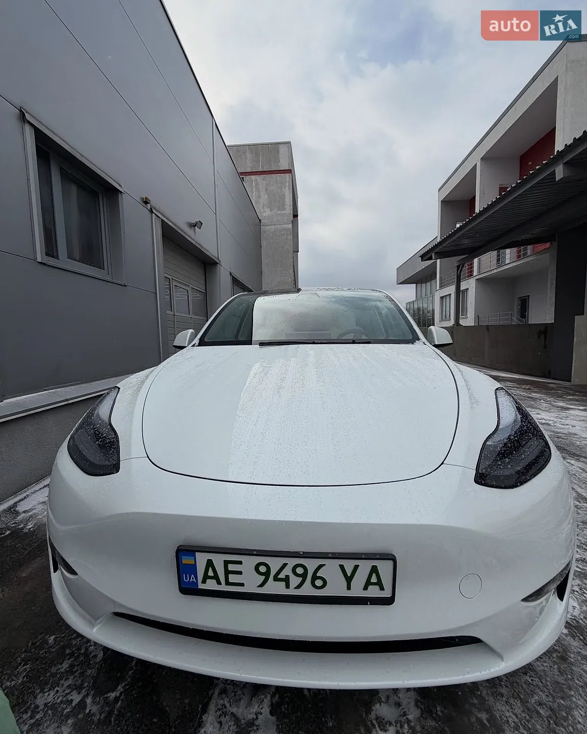 Tesla Model Y, 2022