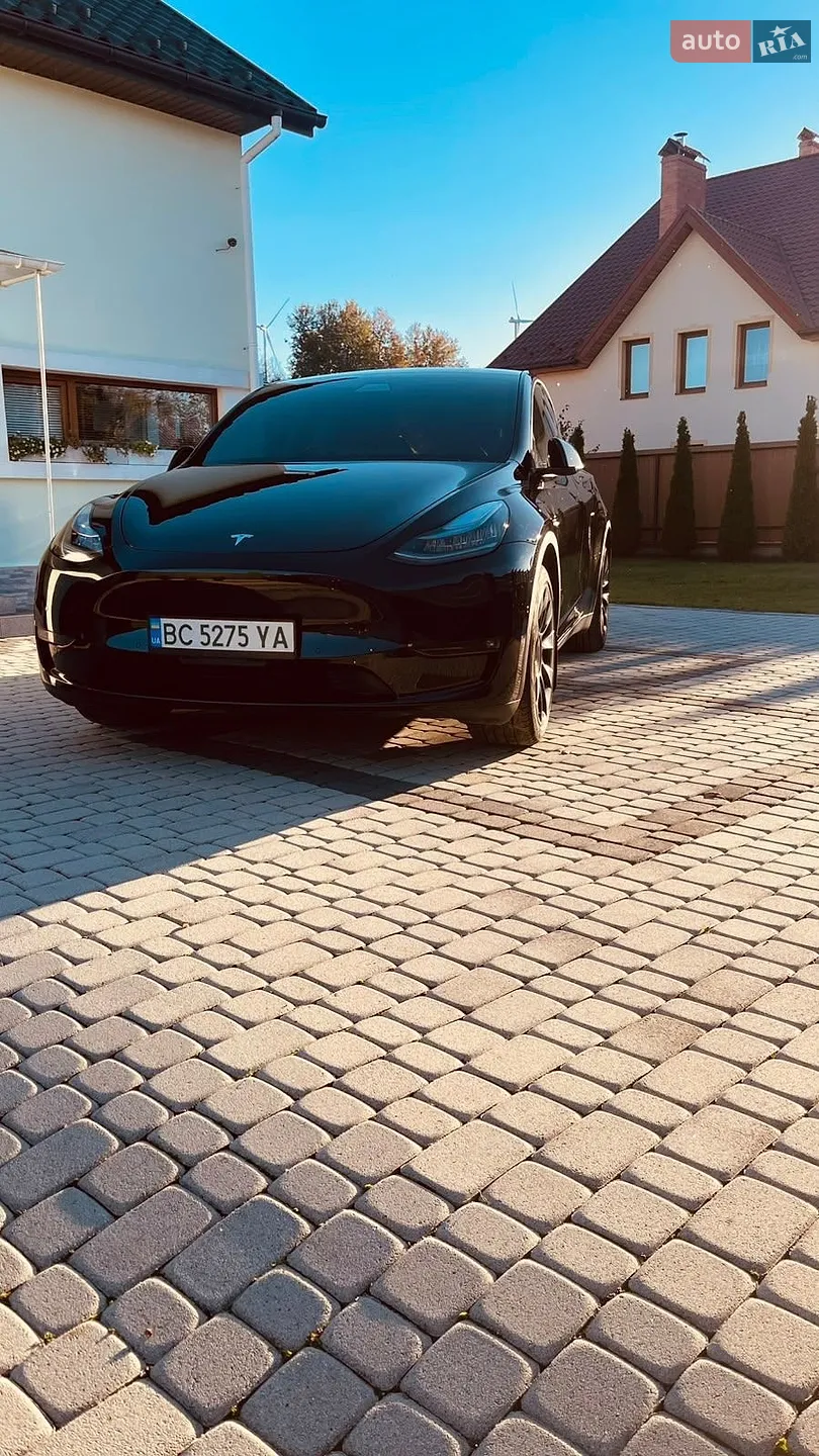 Tesla Model Y, 2020