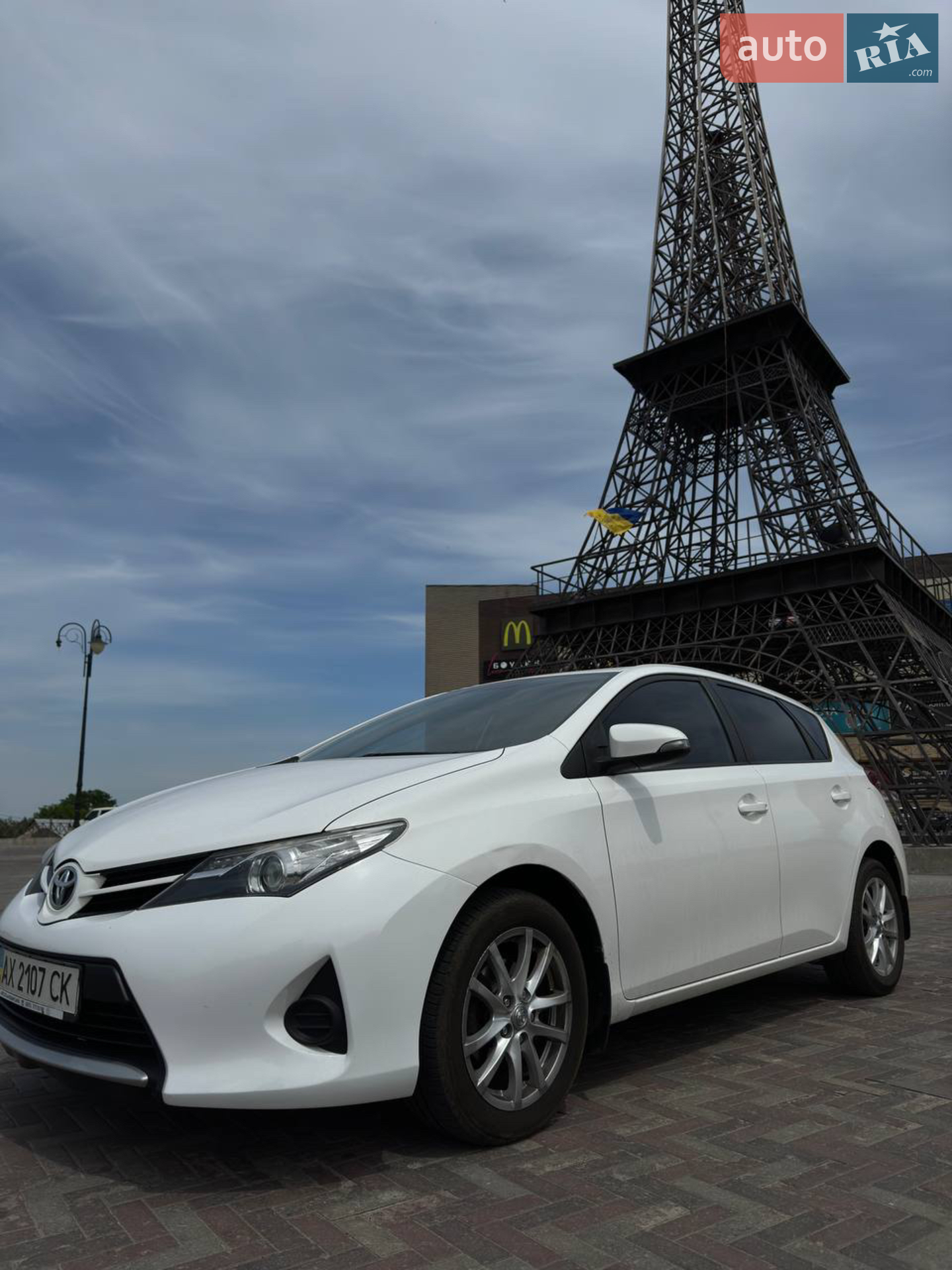Toyota Auris, 2013