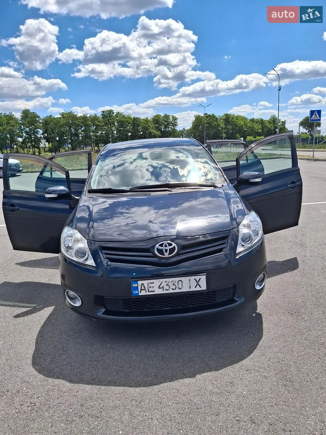 Toyota Auris, 2012