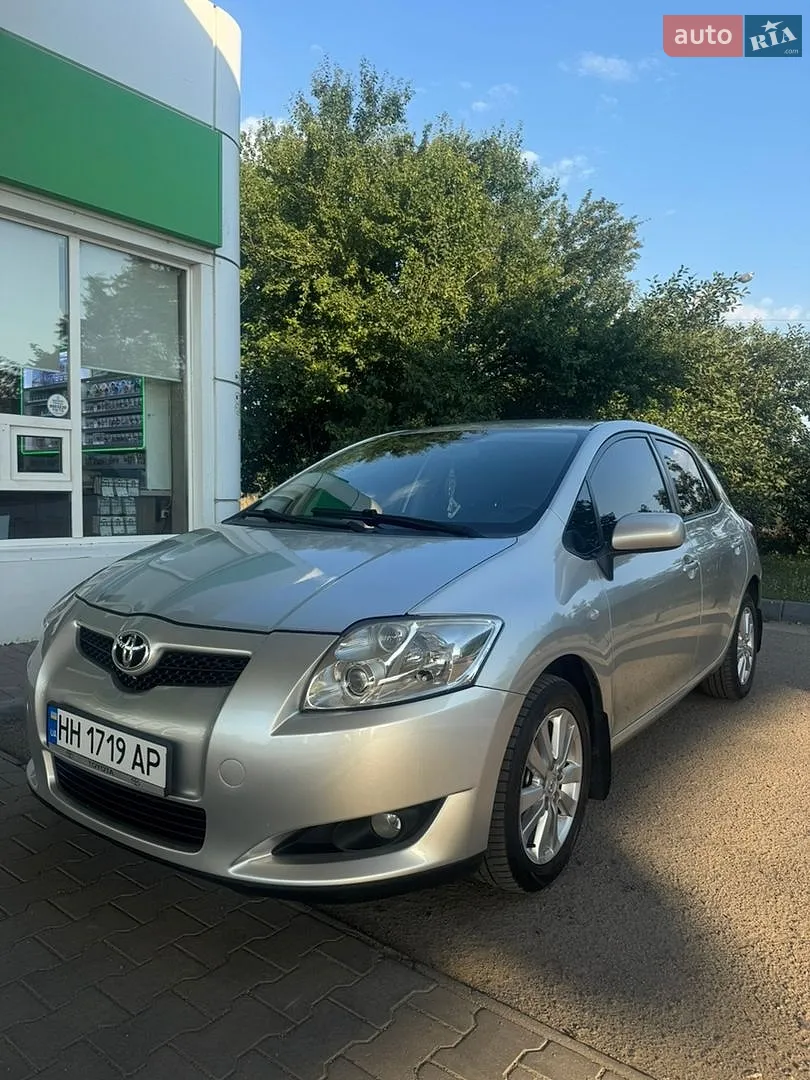Toyota Auris, 2008