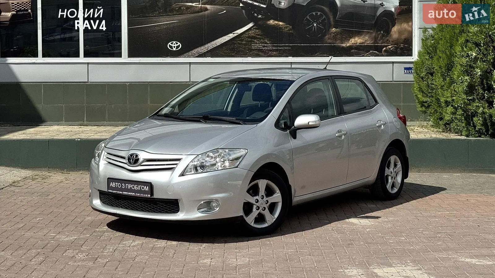 Toyota Auris, 2012