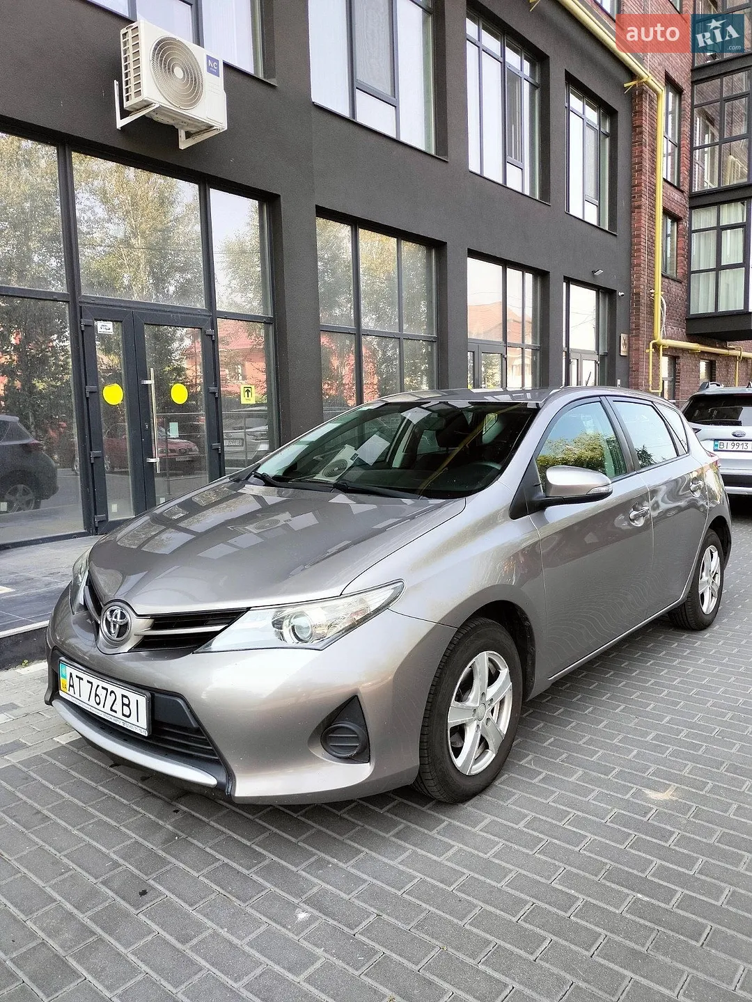 Toyota Auris, 2013