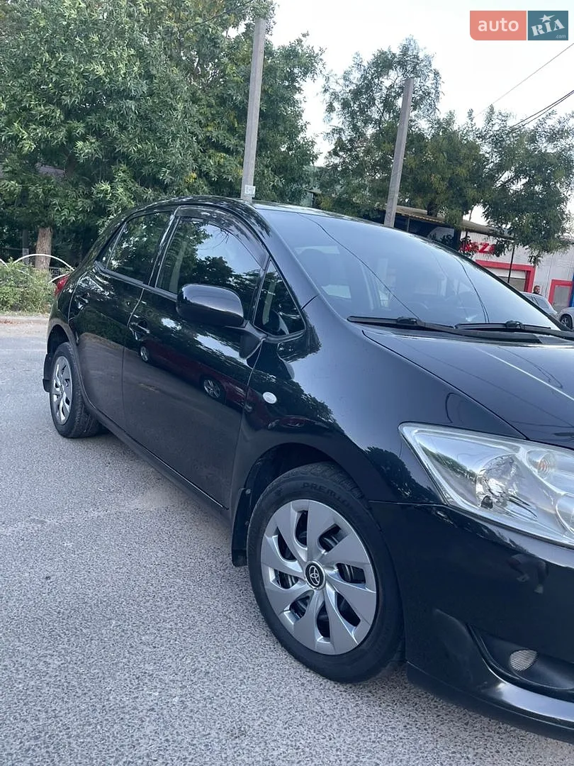 Toyota Auris, 2008
