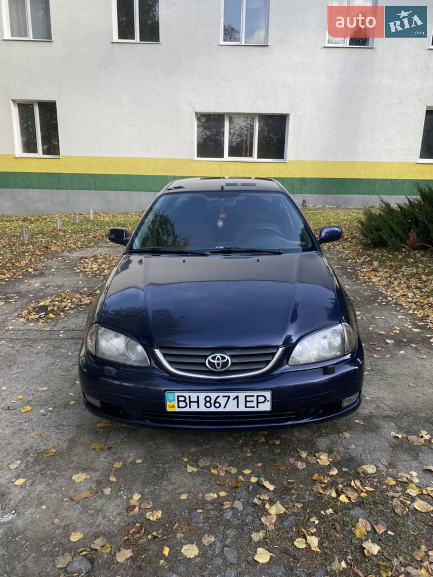 Toyota Avensis, 2000