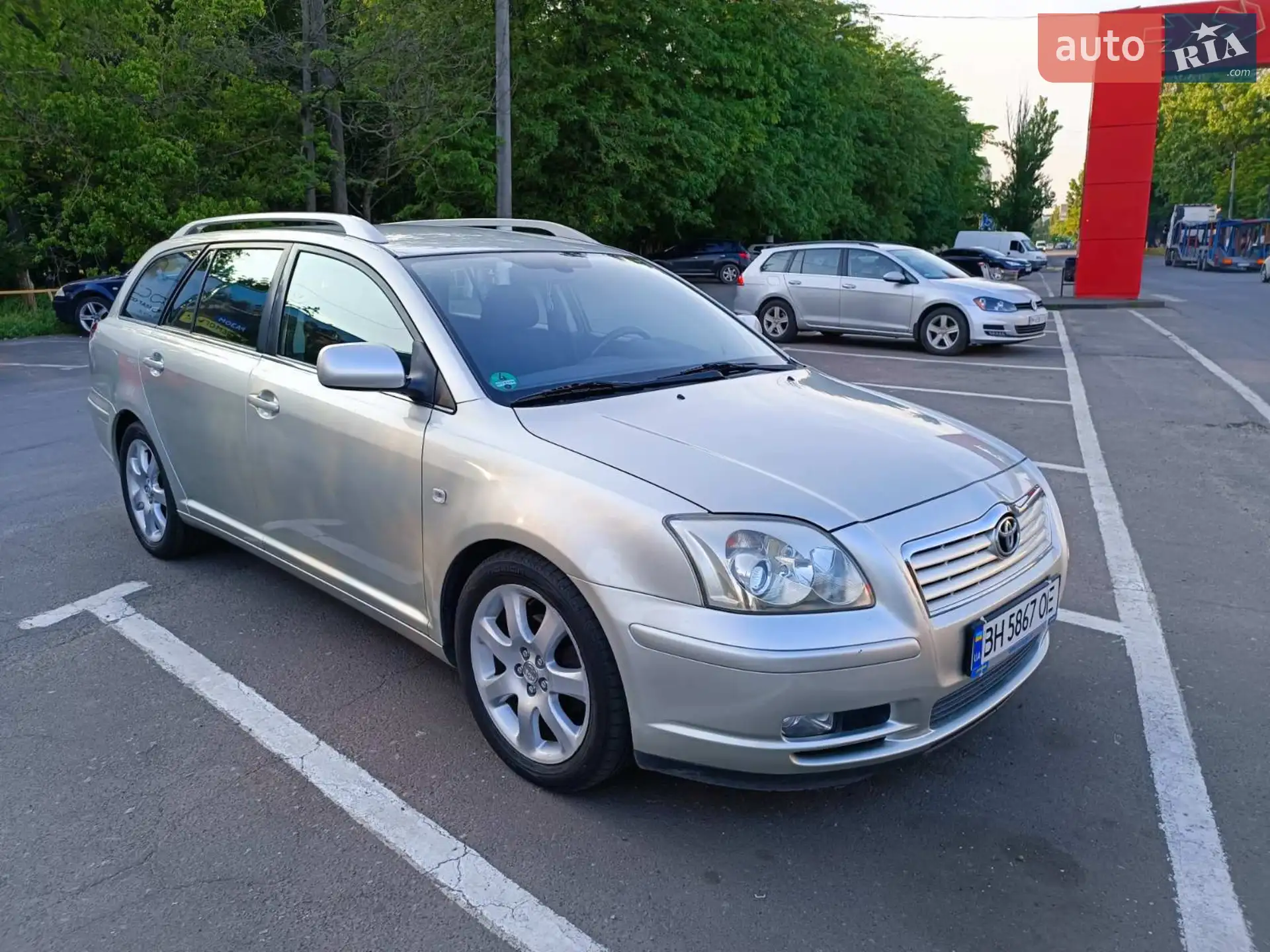 Toyota Avensis, 2004