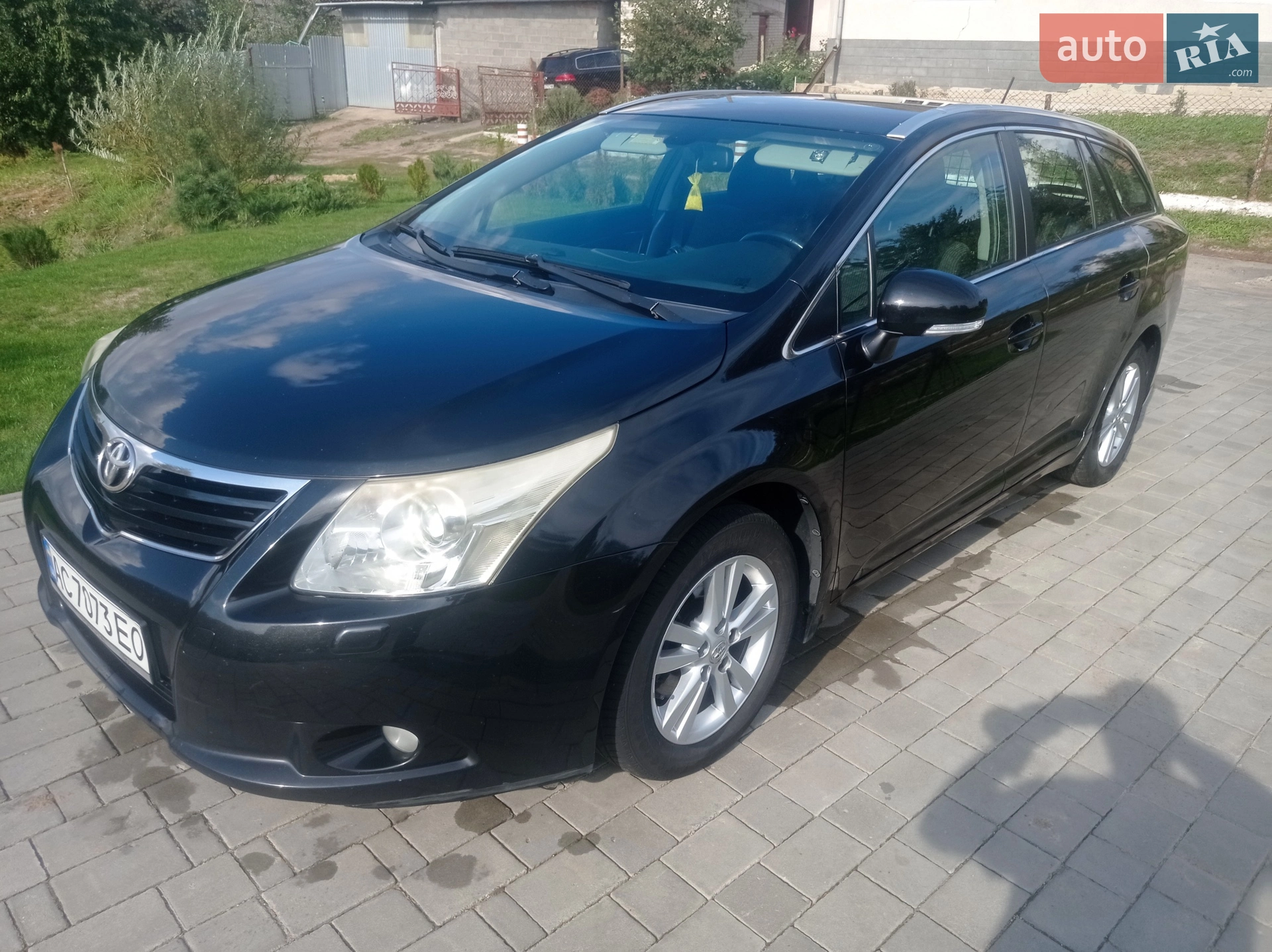 Toyota Avensis, 2010