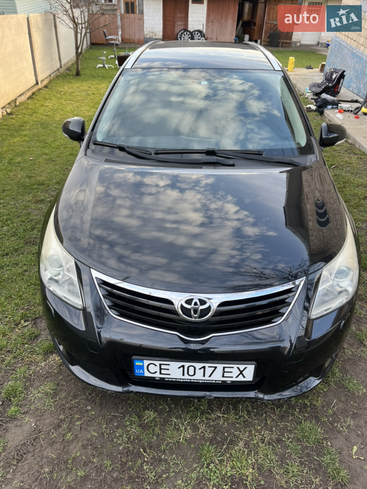 Toyota Avensis, 2011